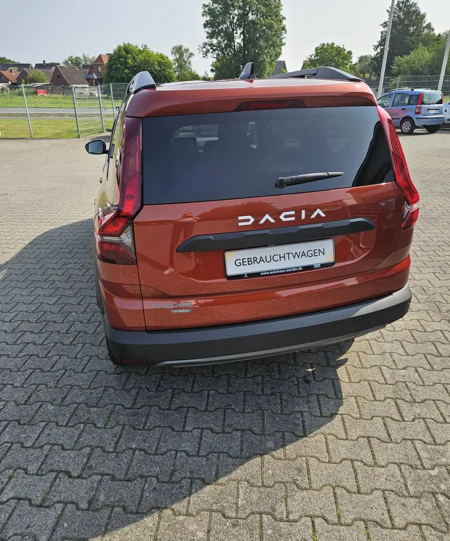 Dacia Jogger 1.6 E-TECH Hybrid 140 Extreme (EU 6e) 1.6 HYBRID 1 Bruin - 2