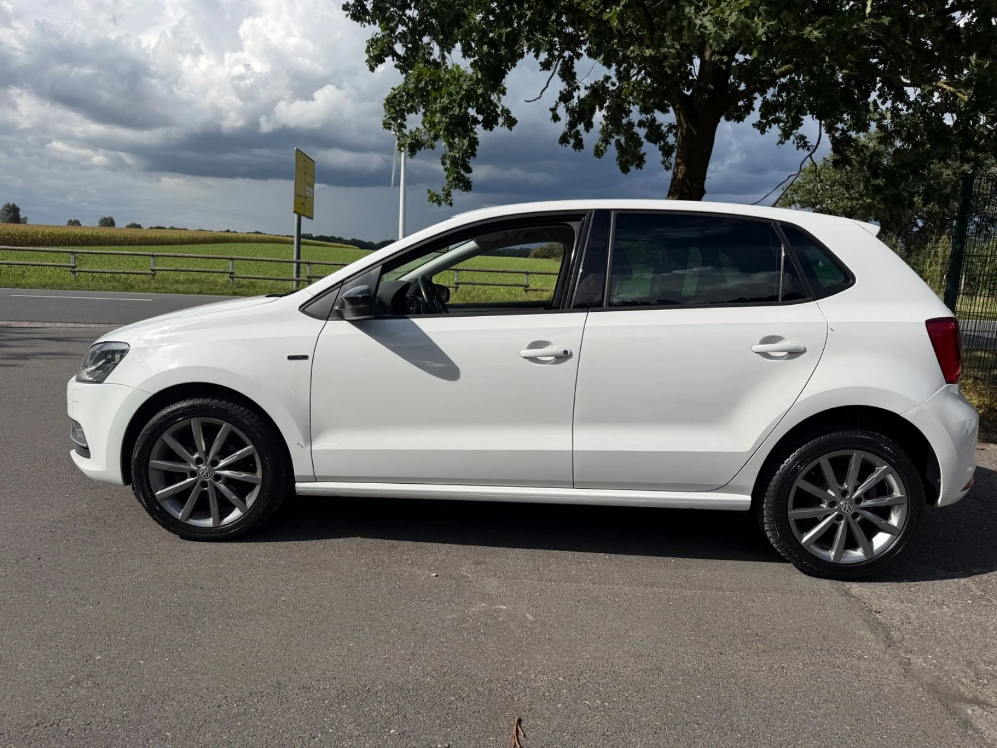 Volkswagen Polo V Fresh*NAVI*SITZHEIZUNG*TOP* — photo 3