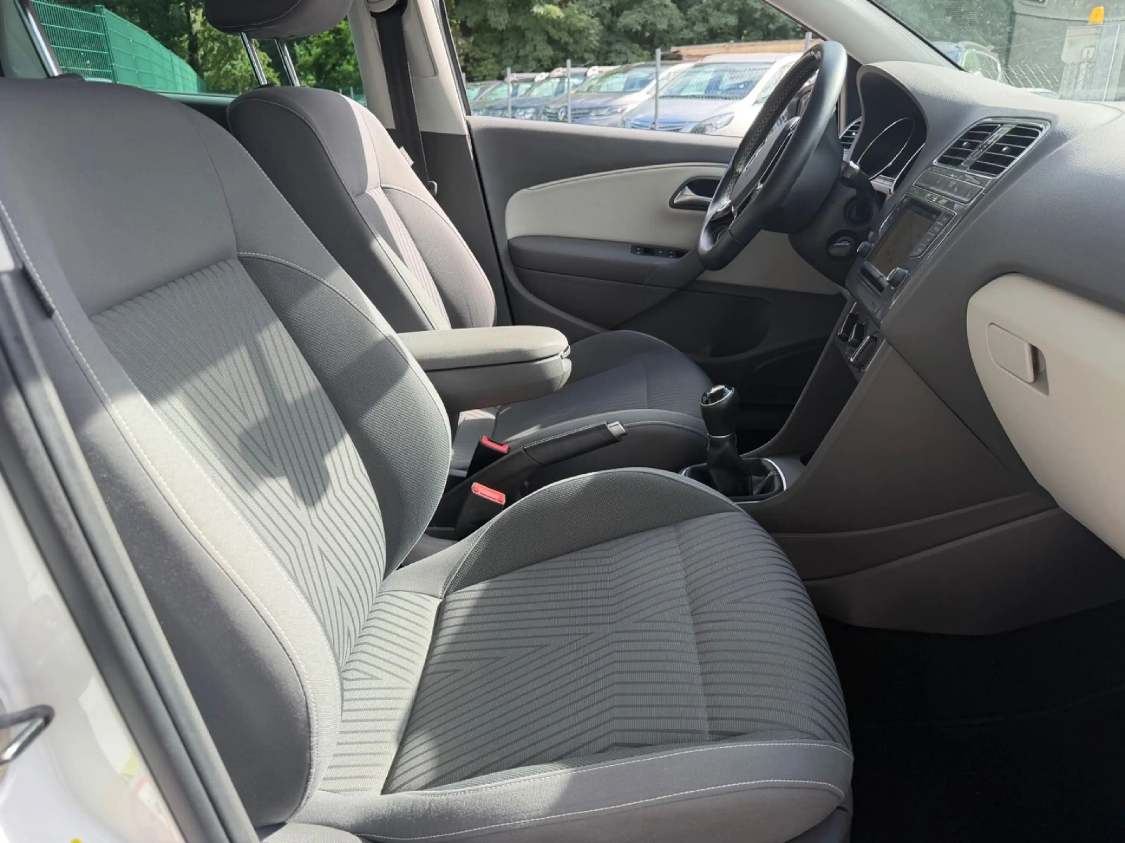 Volkswagen Polo V Fresh*NAVI*SITZHEIZUNG*TOP* — photo 13