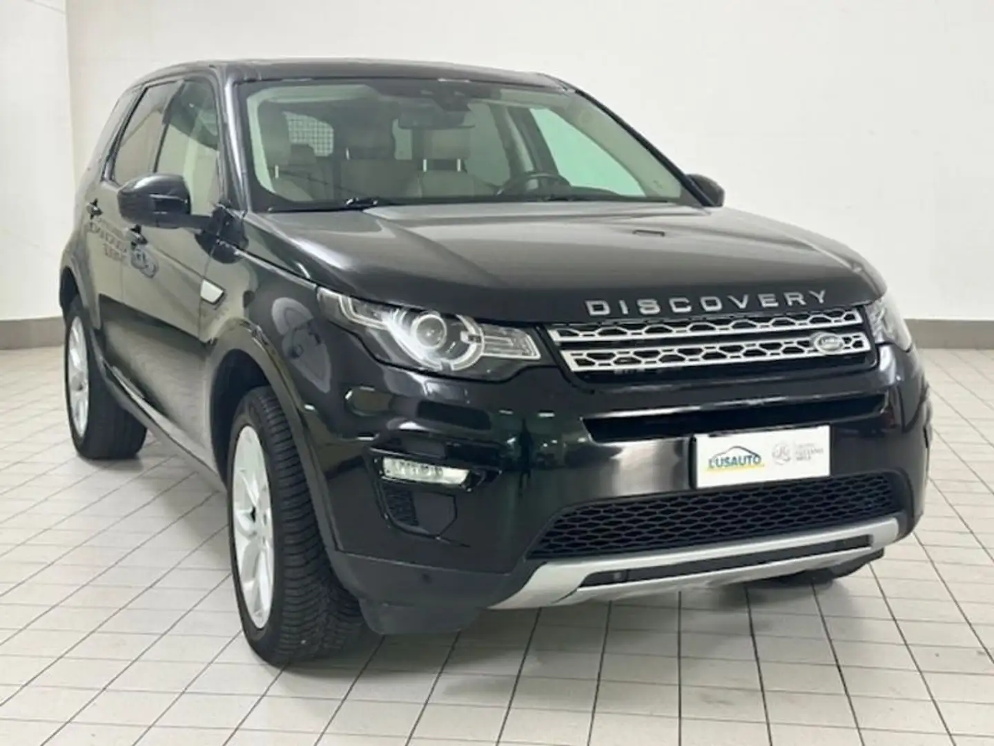 Land Rover Discovery Sport 2.0 TD4 150 CV SE  (N1) Nero - 2