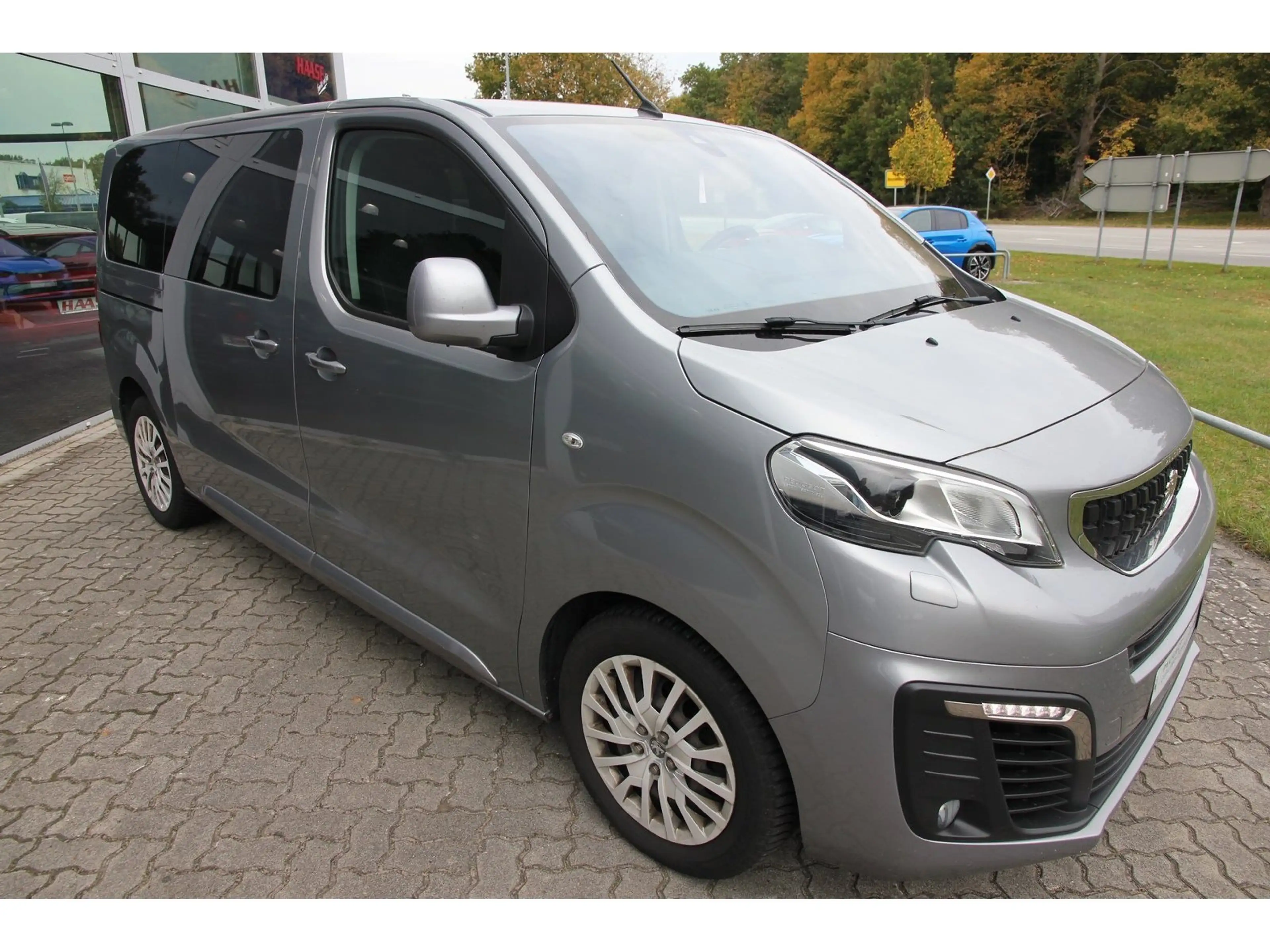 Peugeot Traveller L2 Active HDI150 Carplay Standtheizung — photo 3