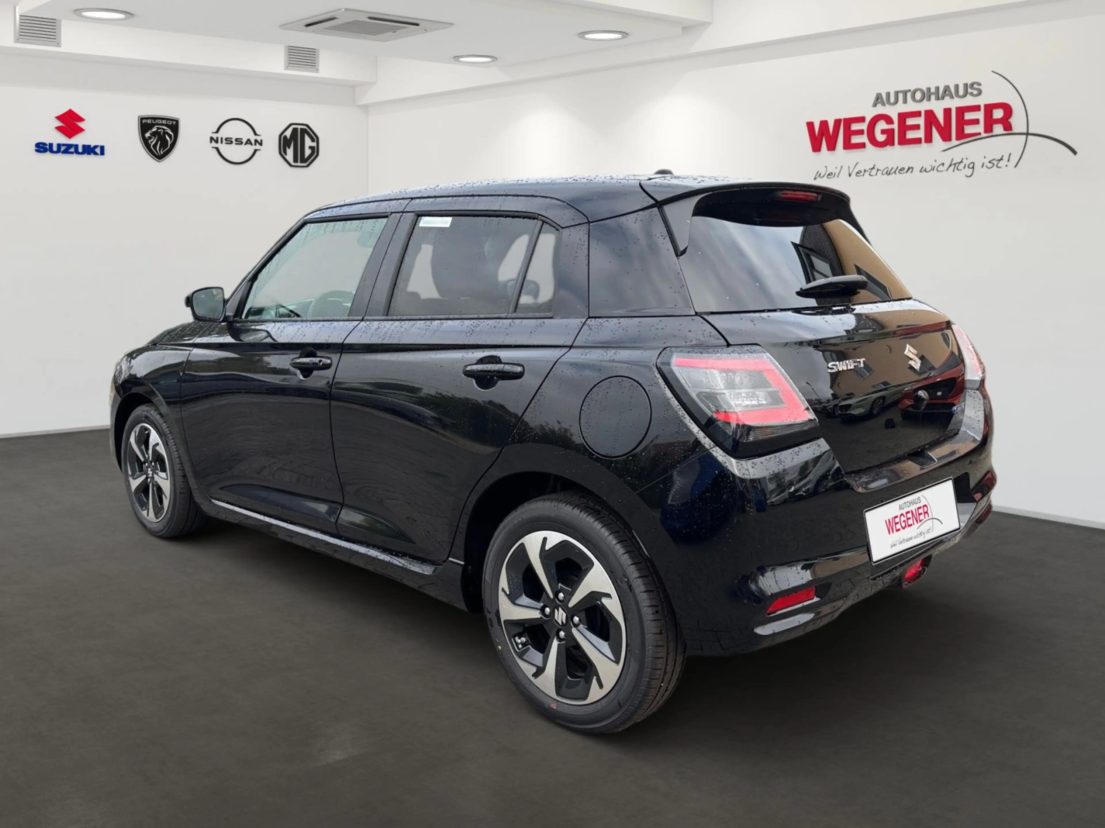 Suzuki Swift SWIFT COMFORT+ CVT HYBRID LED+ACC+NAV+KAMERA+SHZ — photo 4