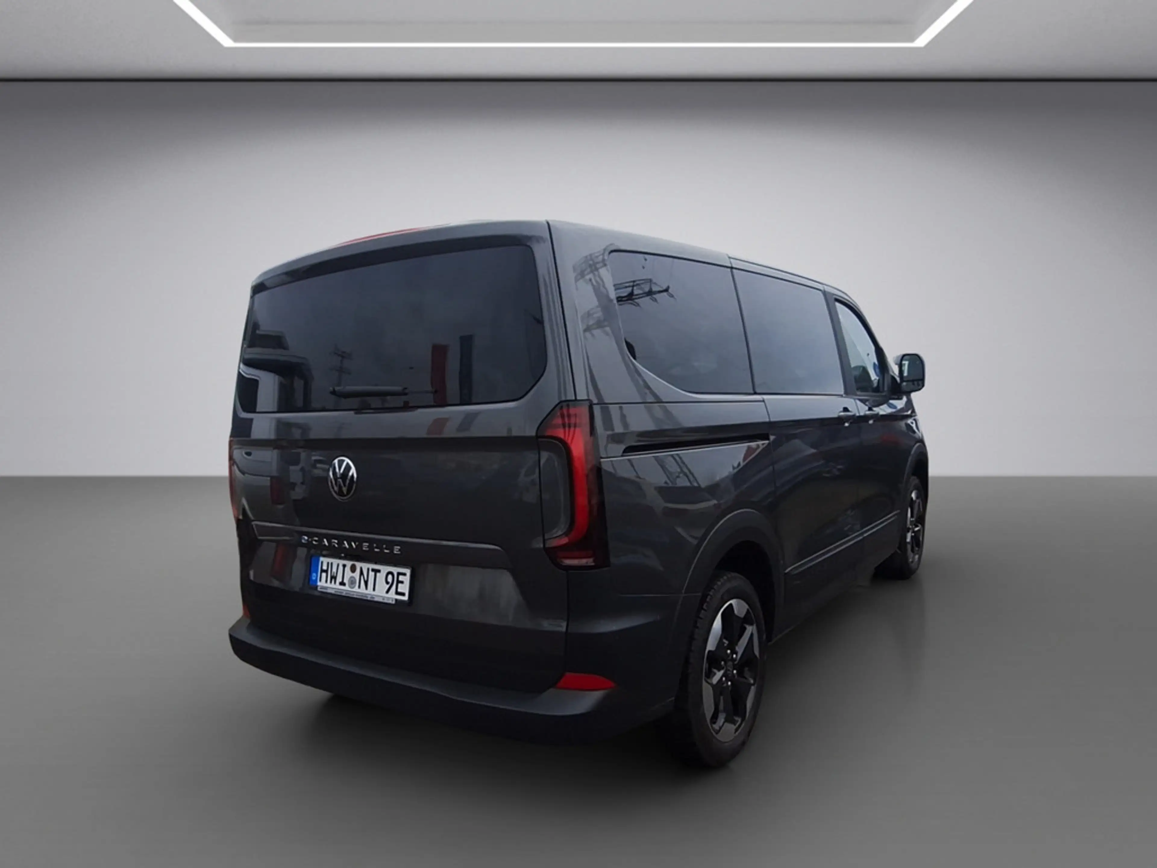 Volkswagen T7 Caravelle e-Caravelle PanAmericana Motor: BEV 160 kW Getriebe: — photo 7