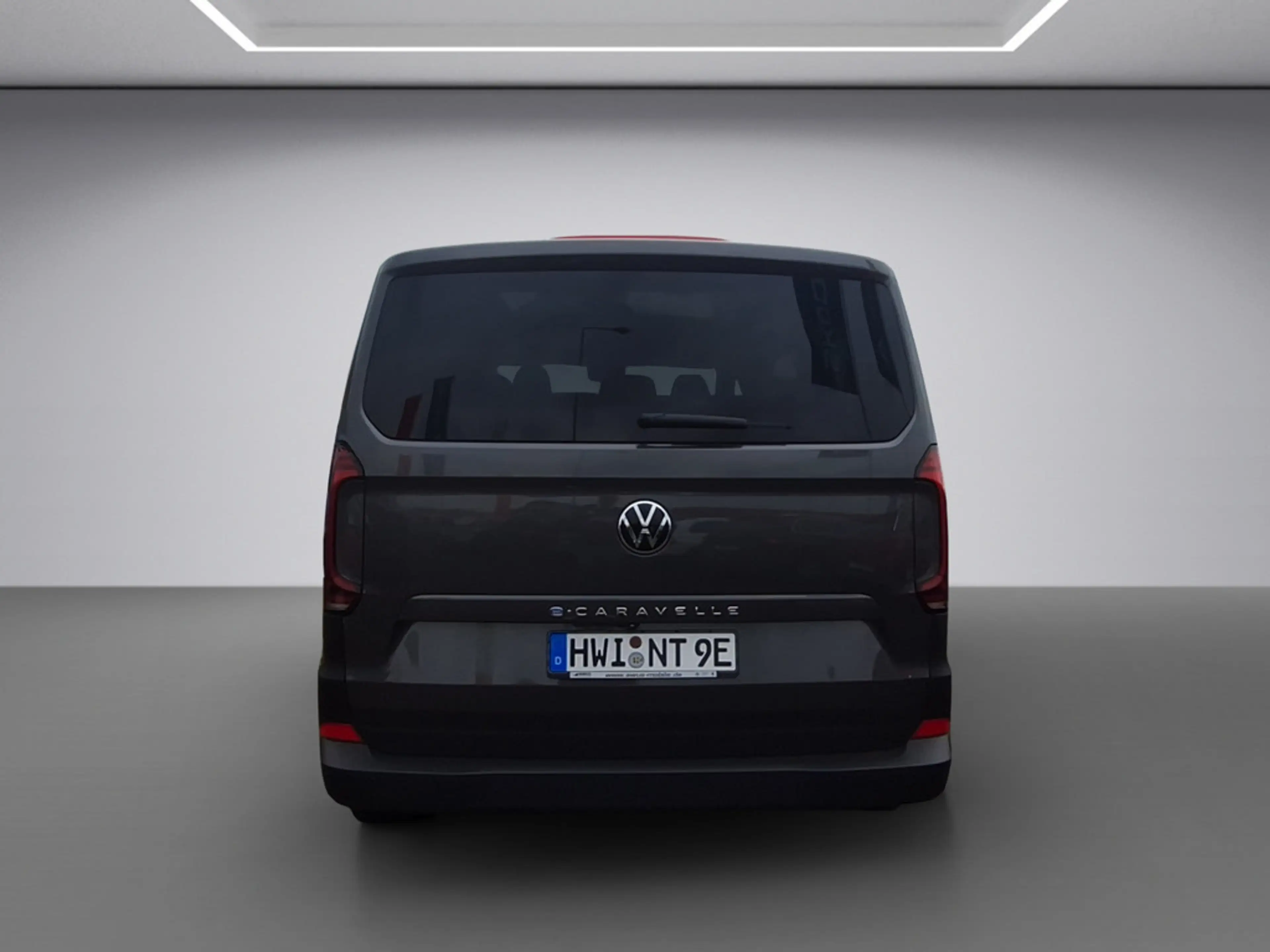 Volkswagen T7 Caravelle e-Caravelle PanAmericana Motor: BEV 160 kW Getriebe: — photo 6