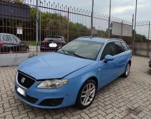 SEAT Exeo