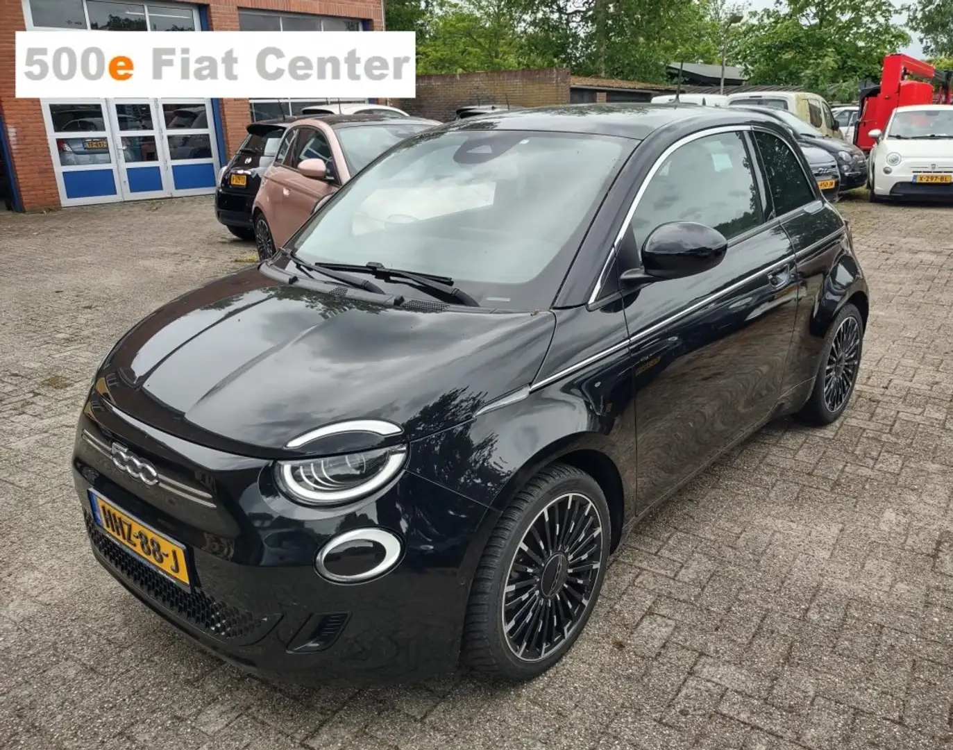 Fiat 500 E-3+1-PanoDak-42KW-met 2000 korting Noir - 1