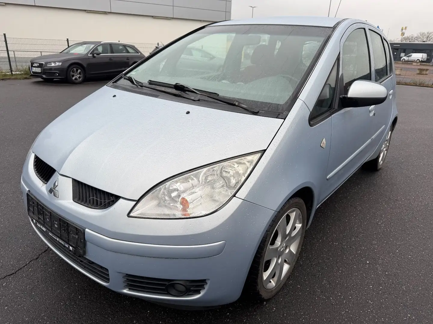 Mitsubishi Colt CZ3 Lim. 5-trg. 1.5 Instyle Blau - 1