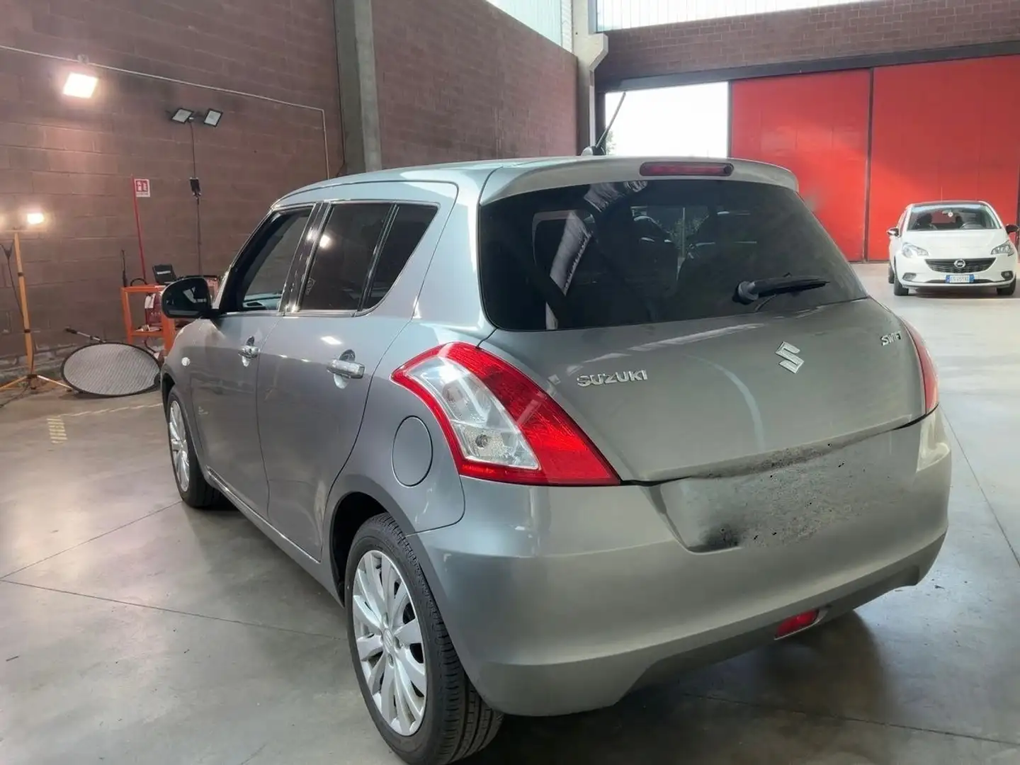 Suzuki Swift Swift 1.2 VVT 5 porte GL Top - Autonavigli Gris - 2