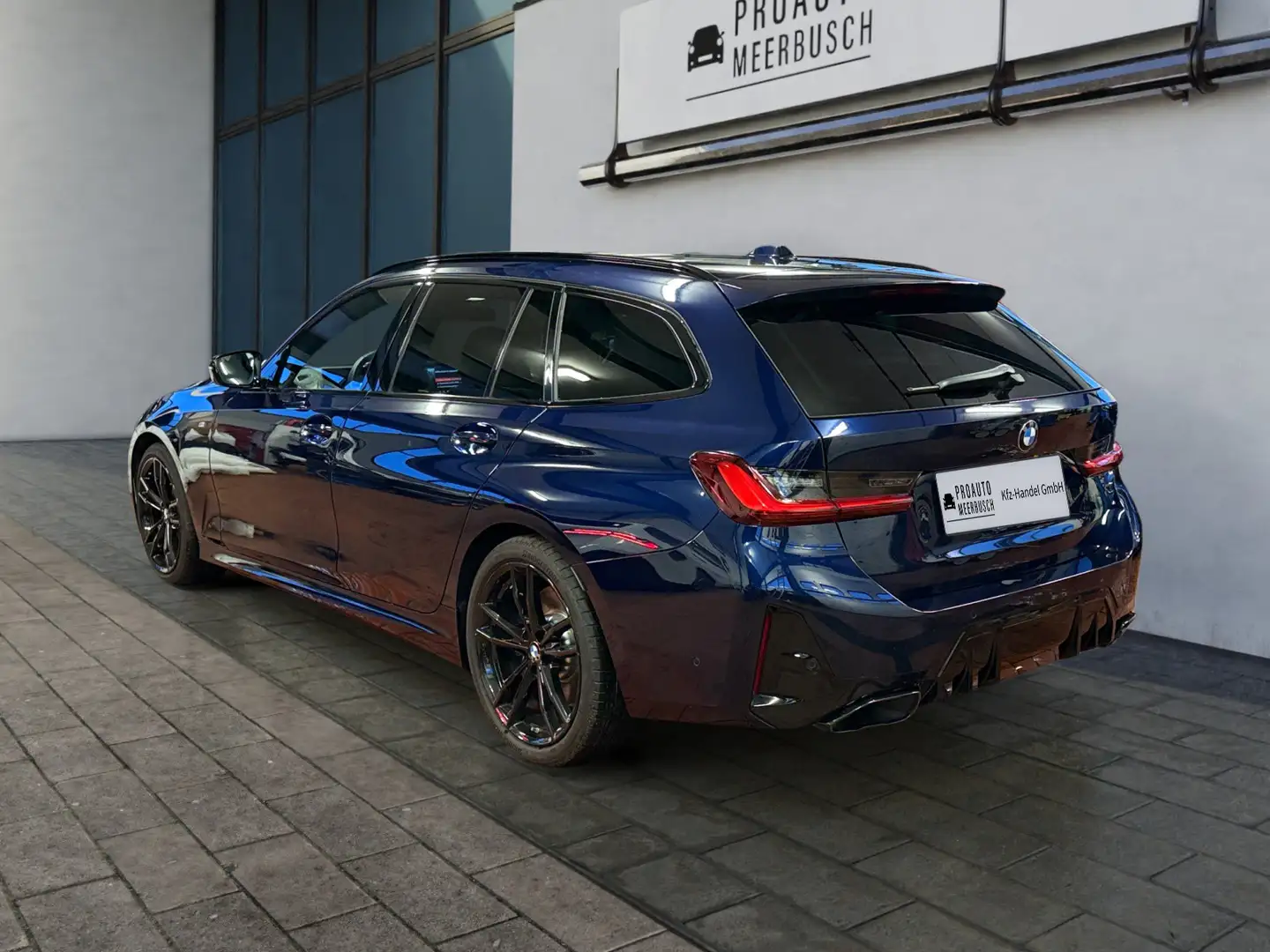 BMW Sonstige M340d xDrive Touring HUD/PANO/H&K/360°/KMFRTZGNG Blau - 2