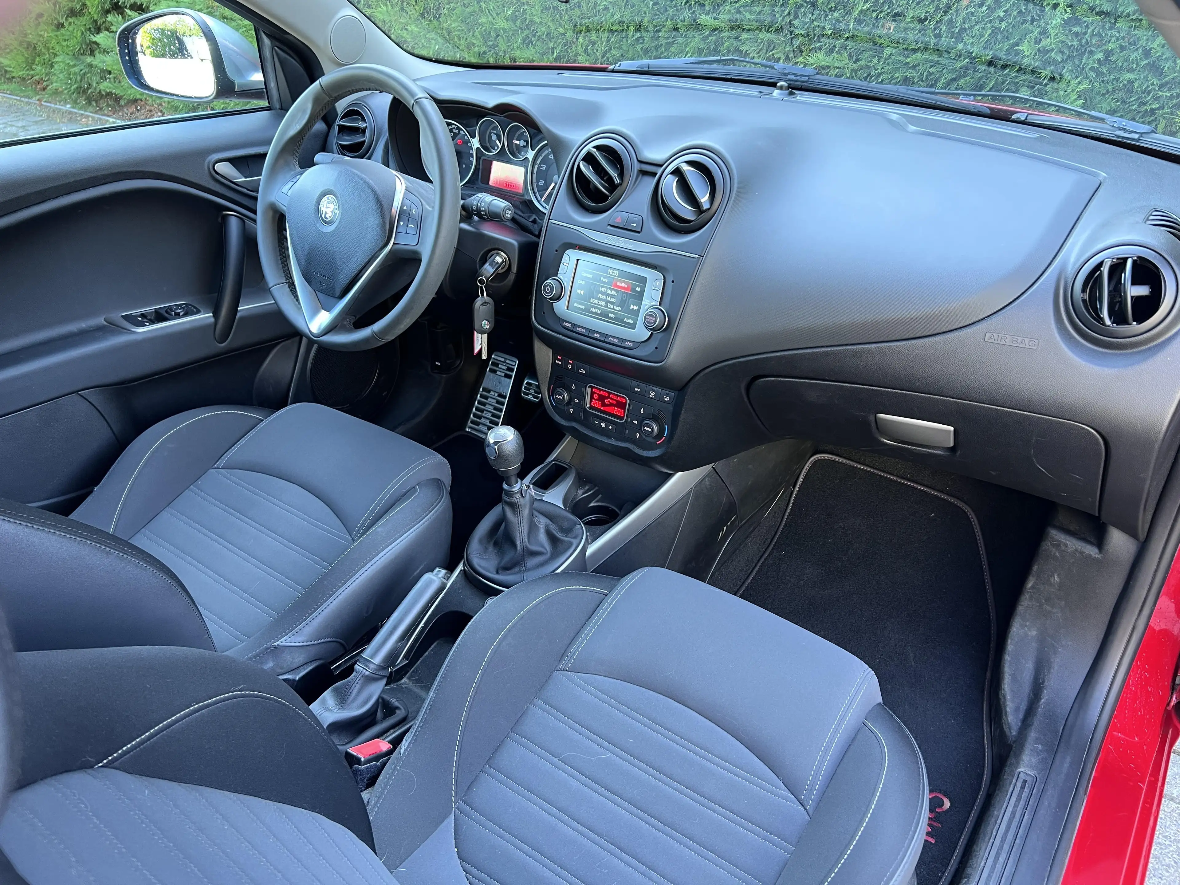 Alfa Romeo MiTo Super 1.4 Benzine — photo 10