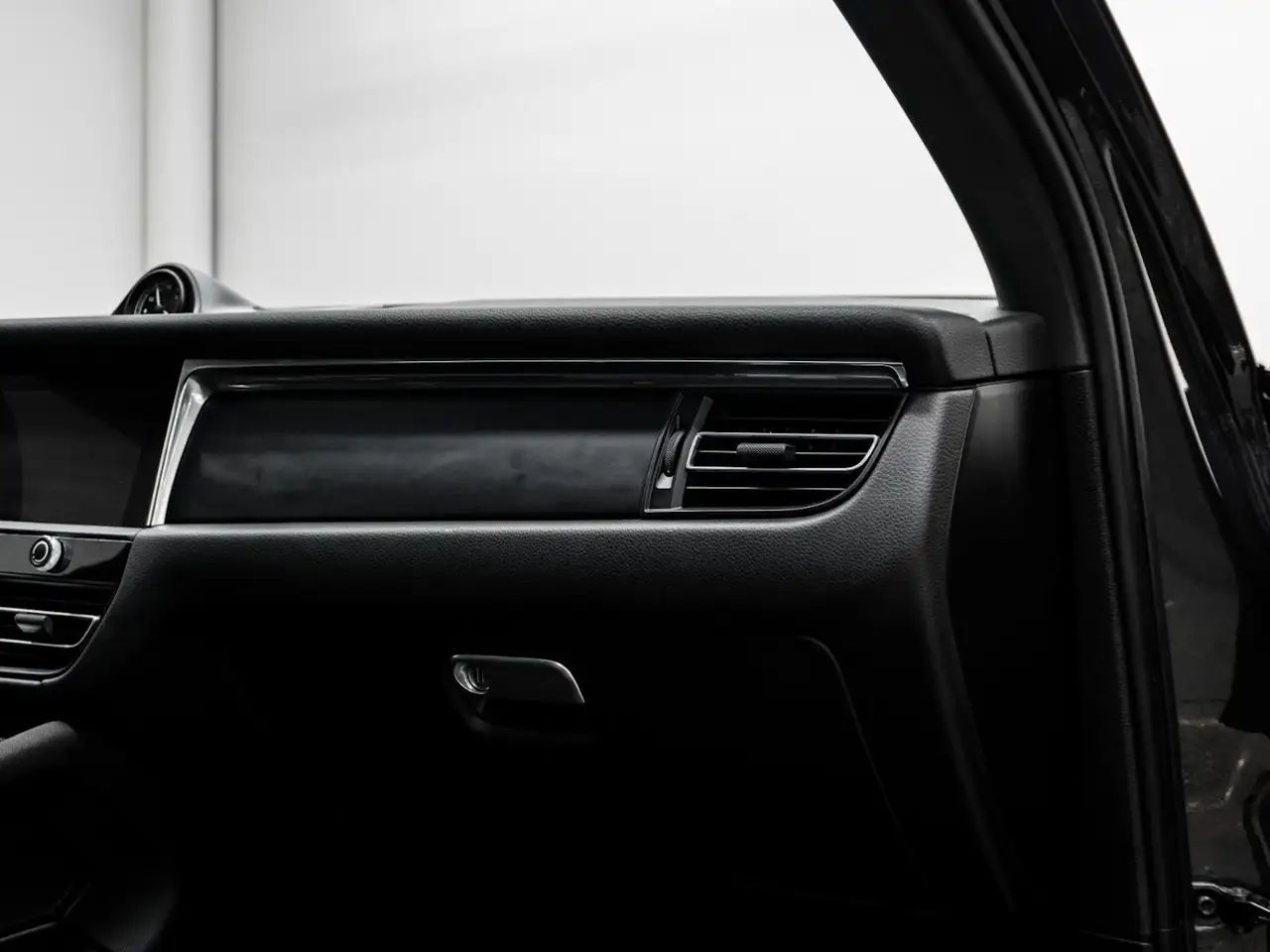 Porsche Macan снимка Porsche Macan