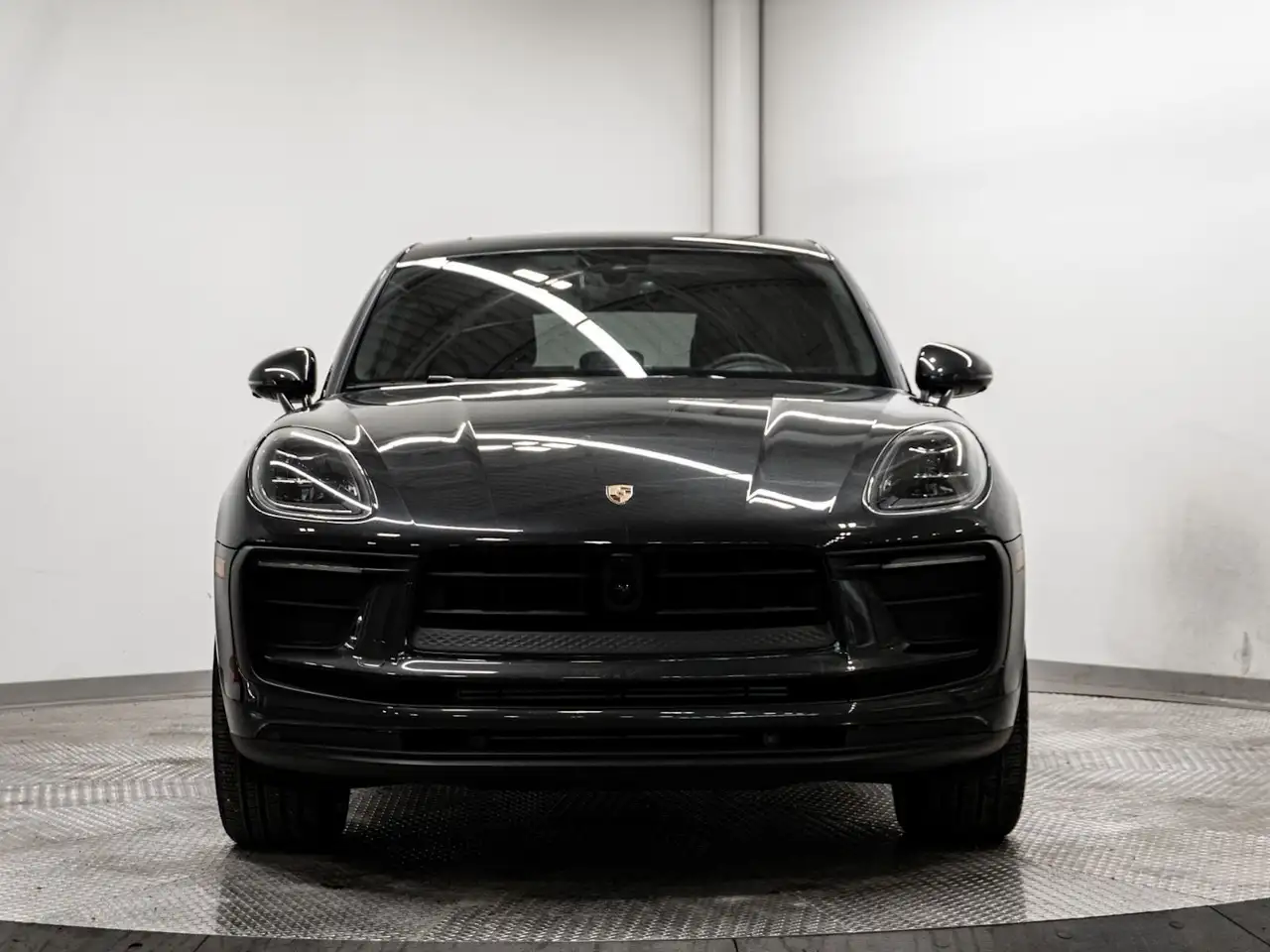 Porsche Macan снимка Porsche Macan