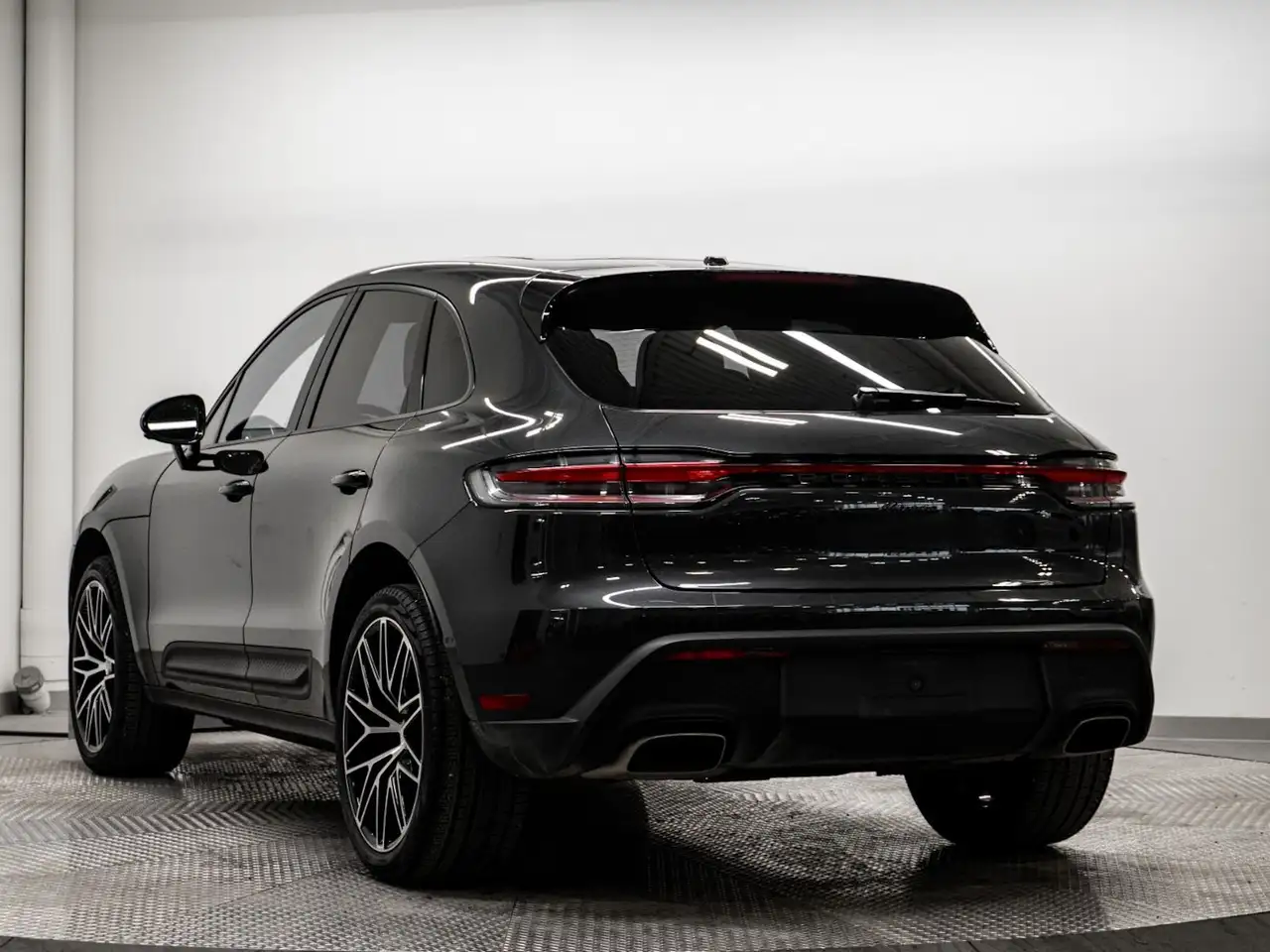 Porsche Macan снимка Porsche Macan