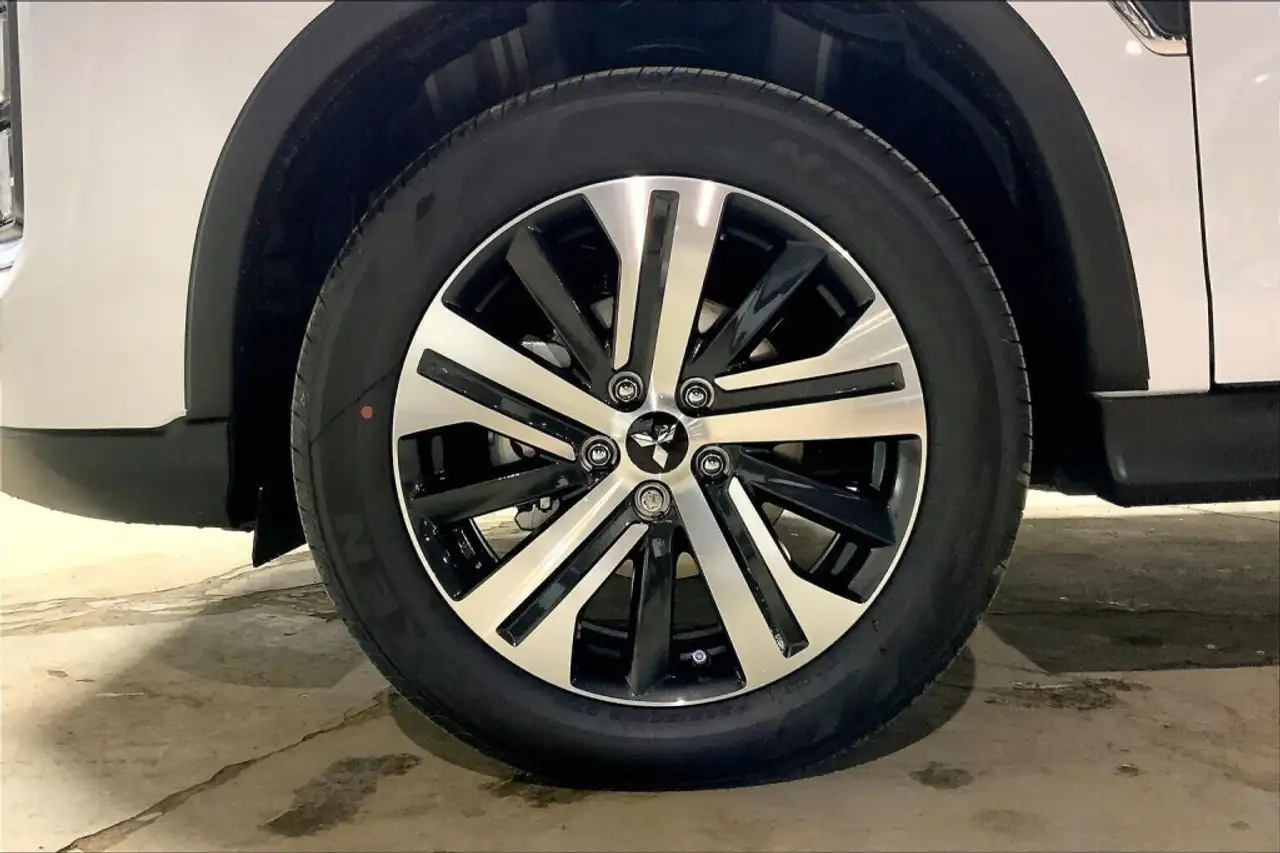 Mitsubishi RVR снимка Mitsubishi RVR