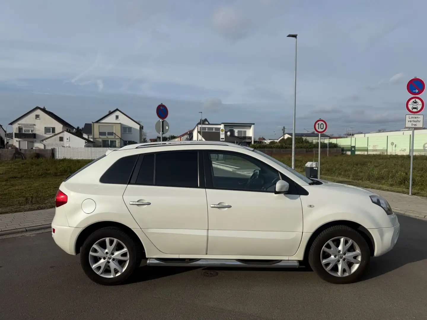 Renault Koleos 2.0 dCi 4x4 Dynamique *1.HAND+AUTOMATIK* Weiß - 2