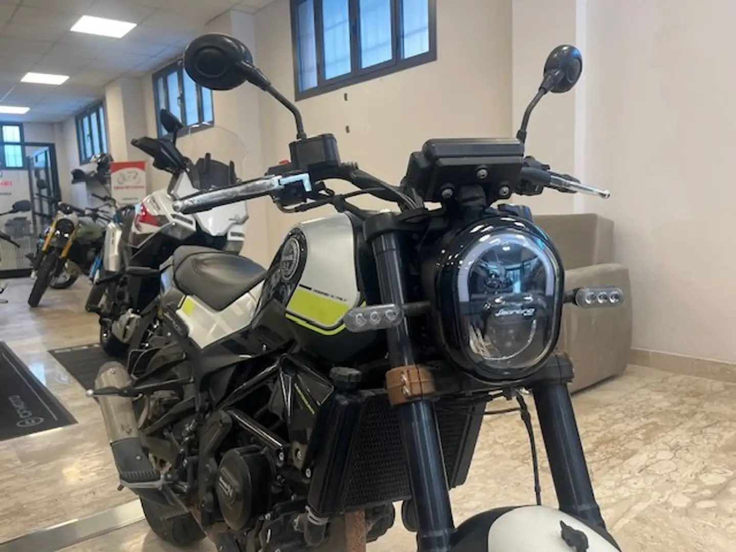Benelli Leoncino LEONCINO 250 Nero - 1