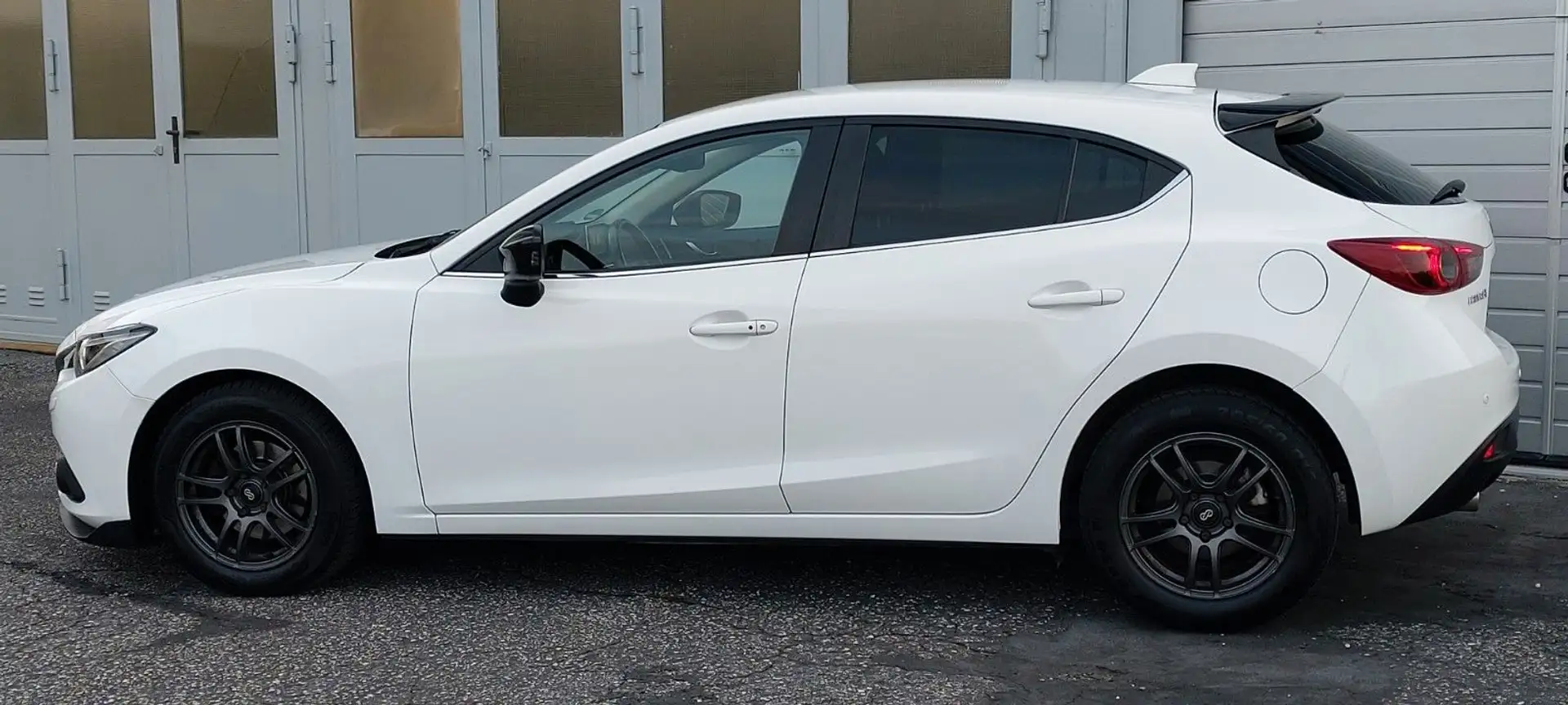 Mazda 3 Lim. Sports-Line SPRINGT NICHT MEHR AN !!! Wit - 2