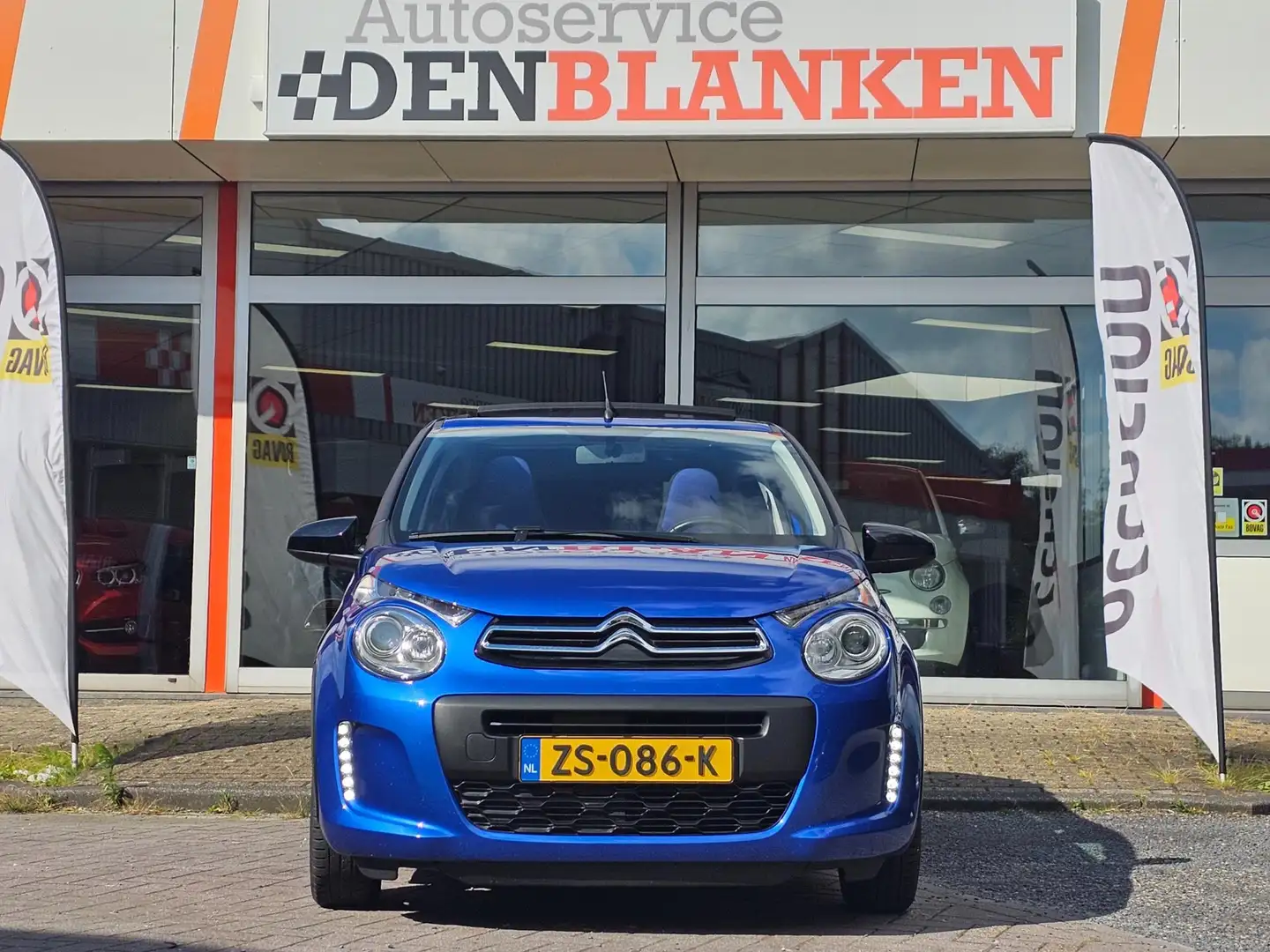 Citroen C1 Airscape 1.0 VTi Urban Ride 5drs BJ.2019 / Cabriod Blauw - 2