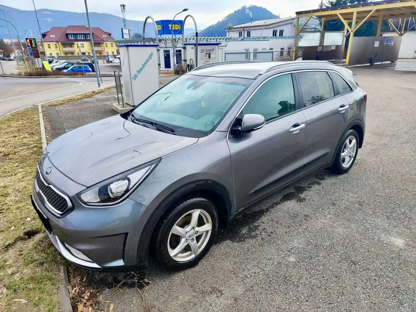 Kia Niro Niro 1,6 GDI Hybrid Gold DCT Gold - 2