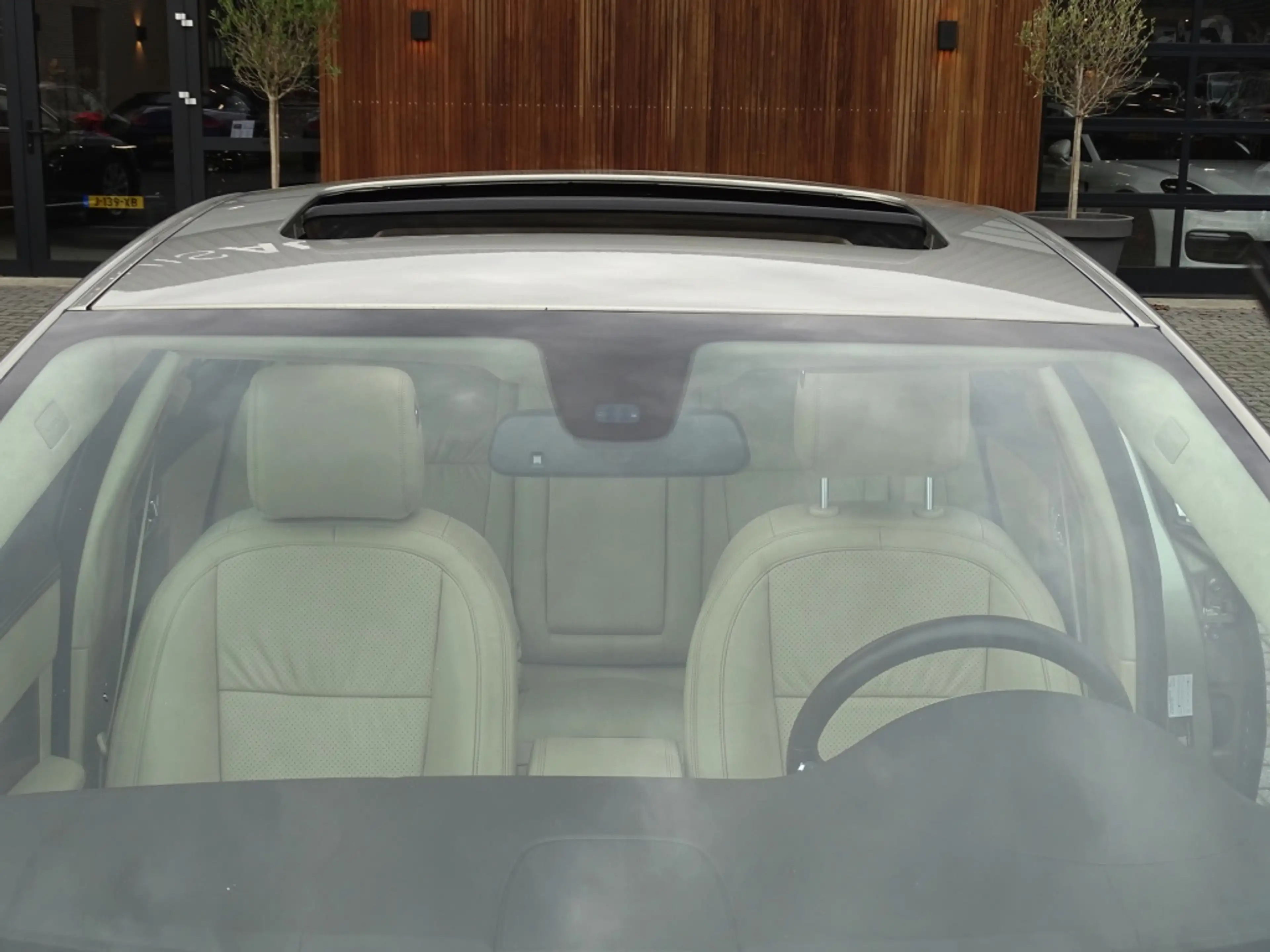 Jaguar XF 5.0 V8 385PK automaat / Portfolio / LED *NAP* — photo 11