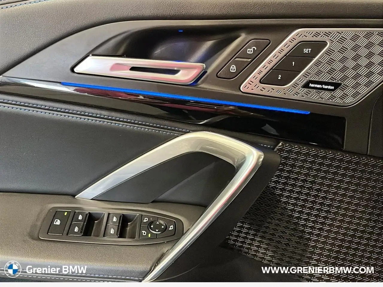 BMW X1 снимка BMW X1