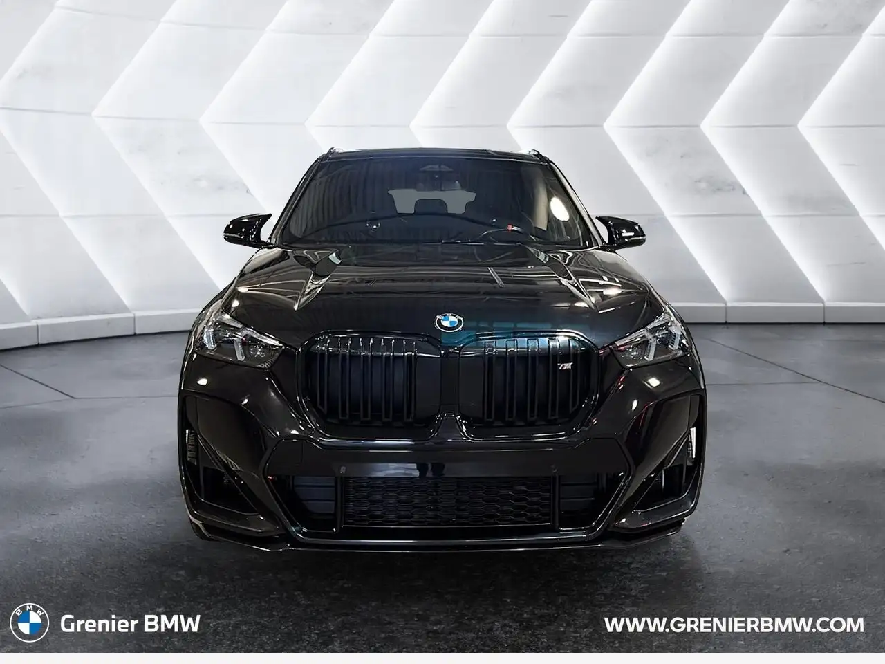 BMW X1 снимка BMW X1
