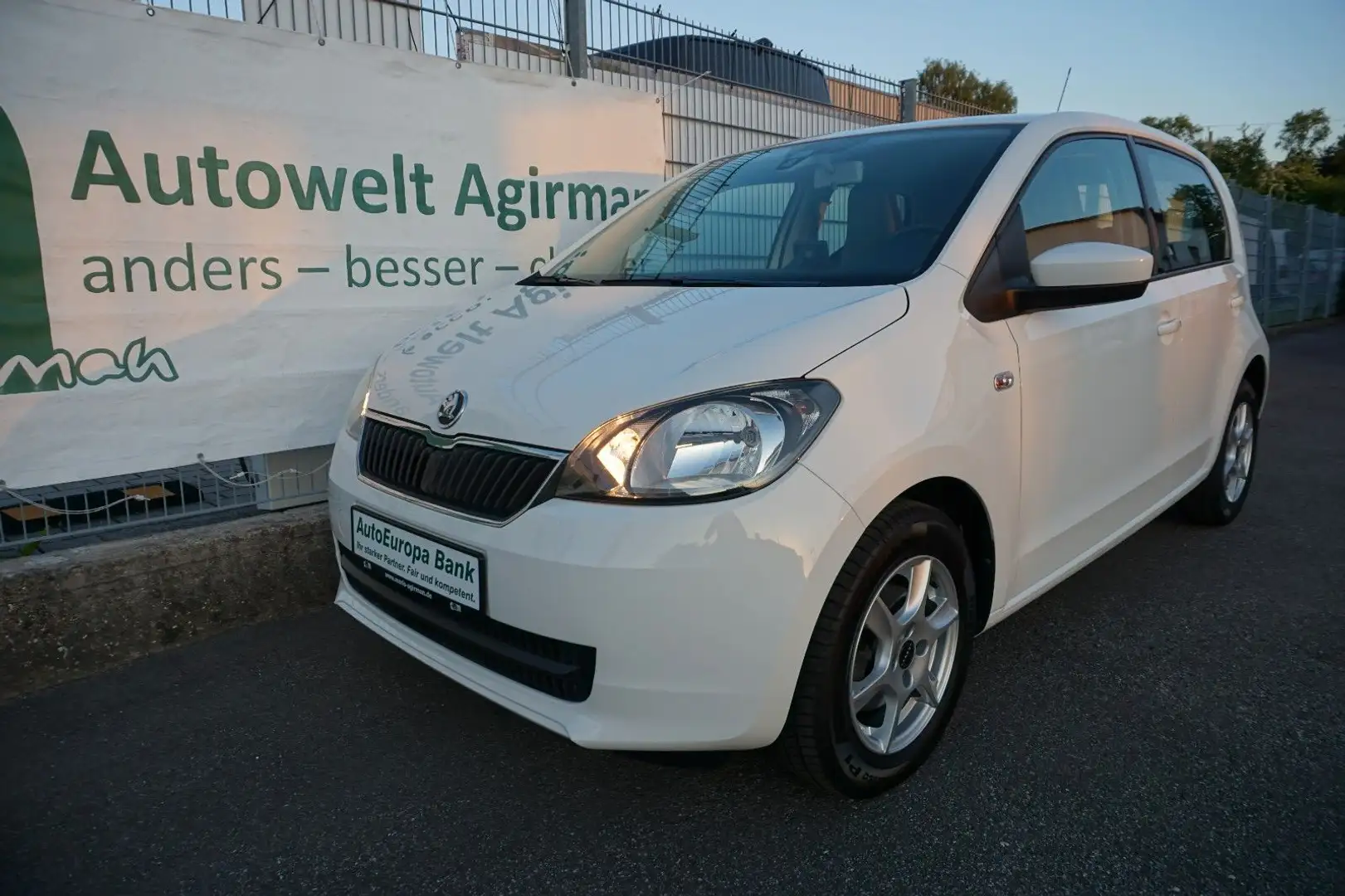 Skoda Citigo 1.0 MPI Ambition PDC/14 ZOLL ALU/NAVI/GRA Weiß - 1