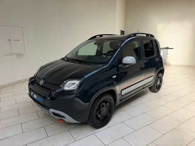 Fiat Panda Panda Cross 1.0i MHEV Garmin
