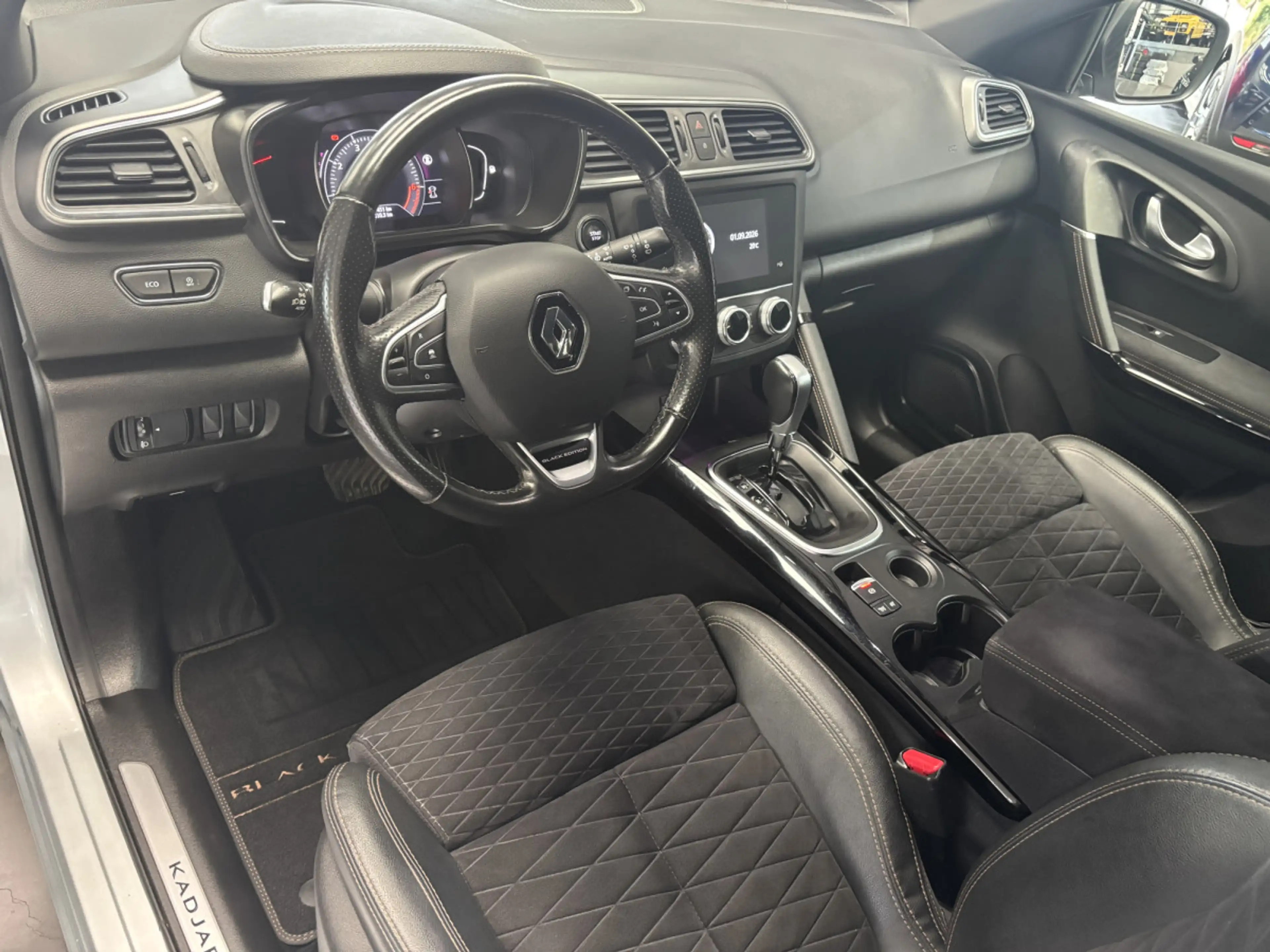 Renault Kadjar 1.3 TCe Black Edition — photo 10