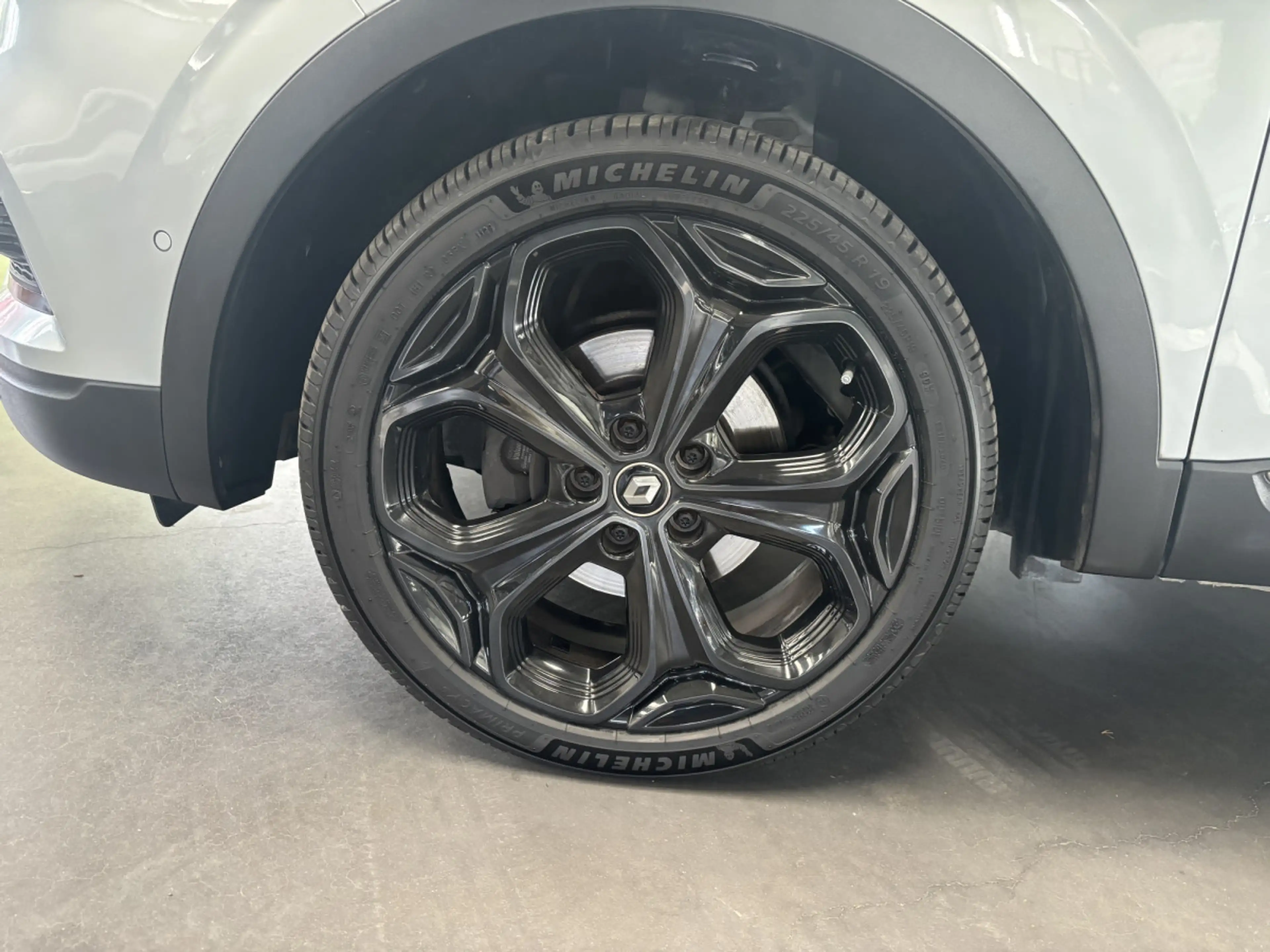 Renault Kadjar 1.3 TCe Black Edition — photo 8
