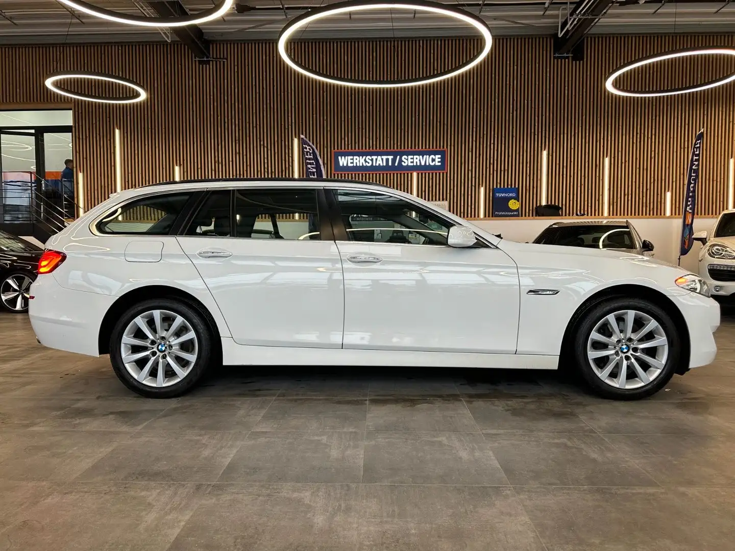 BMW 535 5 Touring 535 d *Navi*TÜV*Pano*Head* Blanc - 2