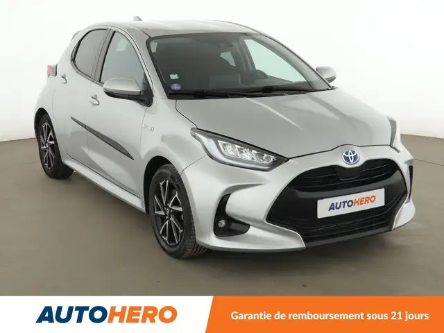Toyota Yaris view 8