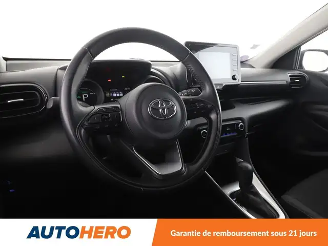 Toyota Yaris view 11