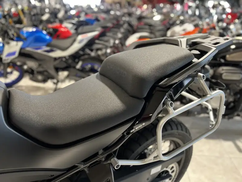 CFMOTO 800 MT - foto 5