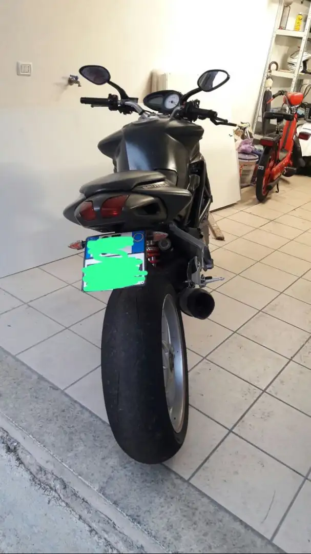 MV Agusta Brutale 750 s - 2