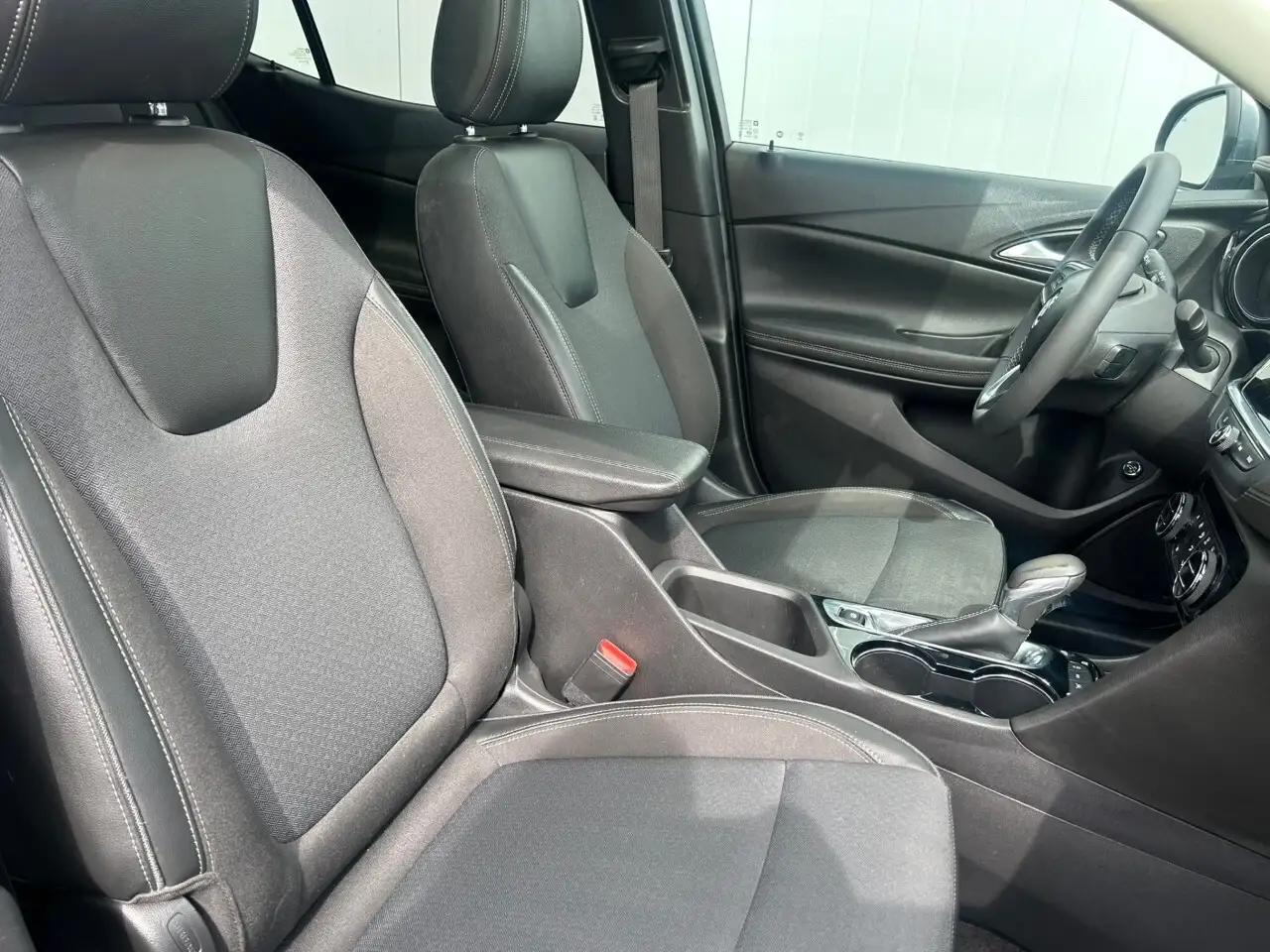 Buick Encore снимка Buick Encore