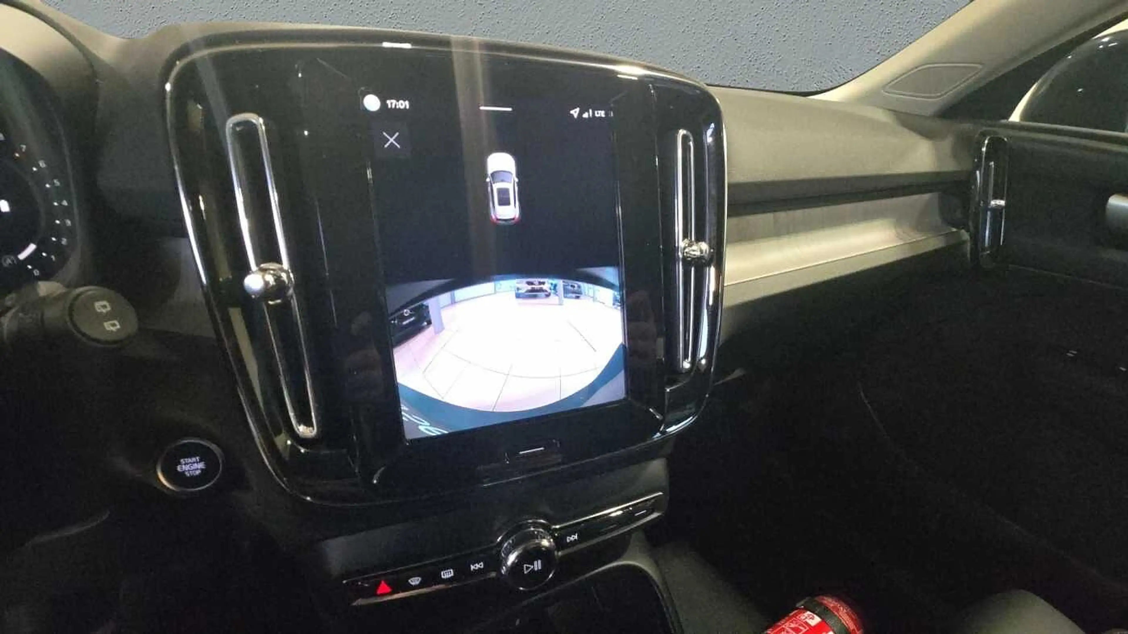 Volvo XC40 B3 Mild hybrid, Benz,3 JAAR WAARBORG — photo 14