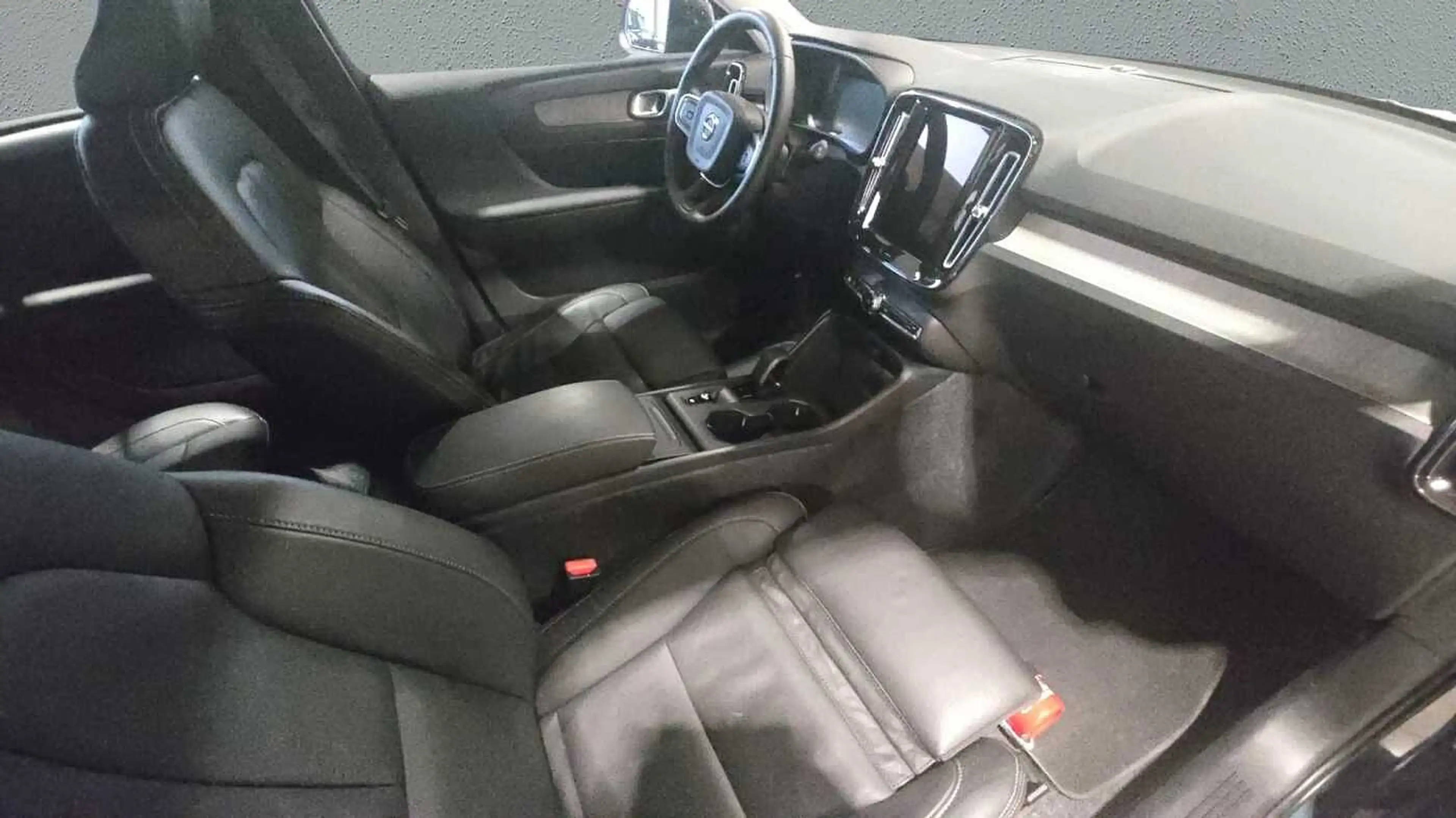 Volvo XC40 B3 Mild hybrid, Benz,3 JAAR WAARBORG — photo 5