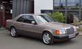 Mercedes-Benz 320 Beige - thumbnail 1