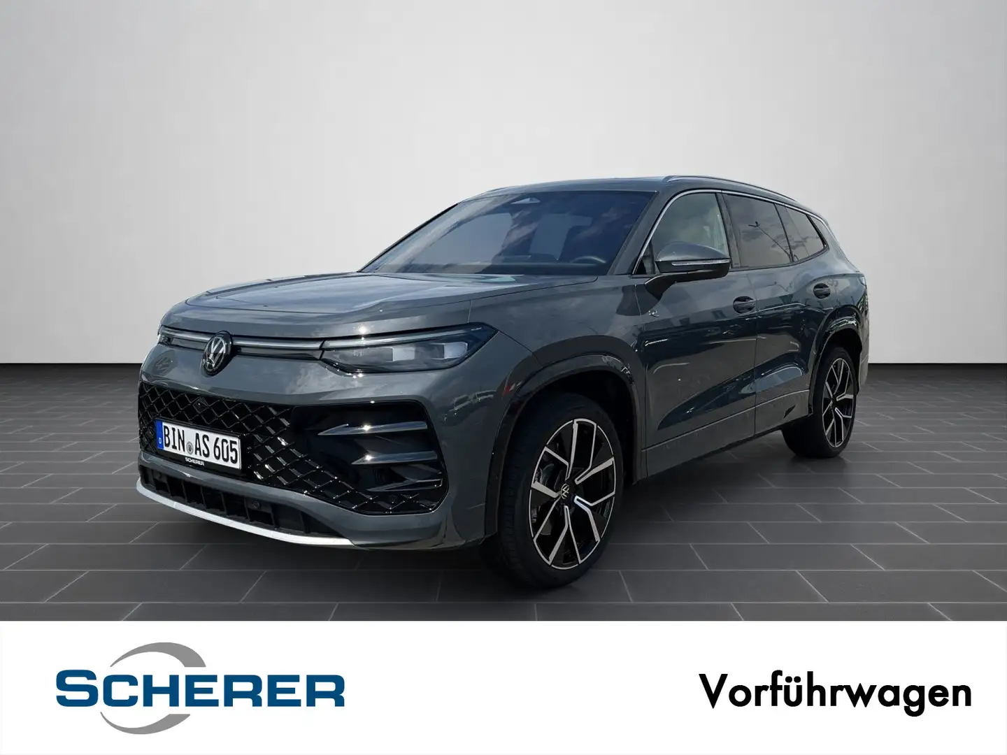 Volkswagen Tayron R-Line 2,0 l TDI4M/7-Gang-DSG/PANO/AHK/RF Grau - 1