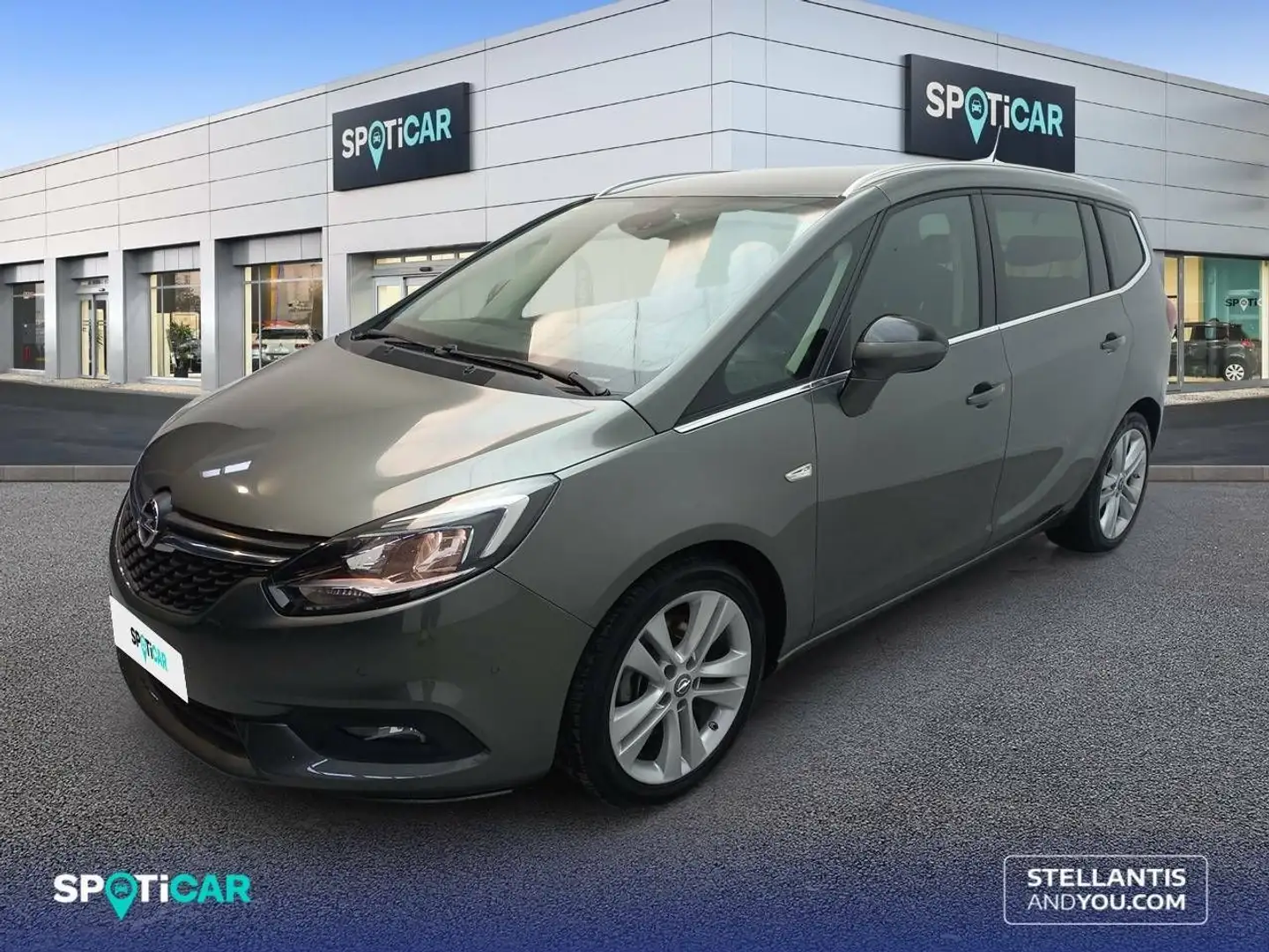 Opel Zafira 1.6 T S/S Innovation Aut. Grijs - 1