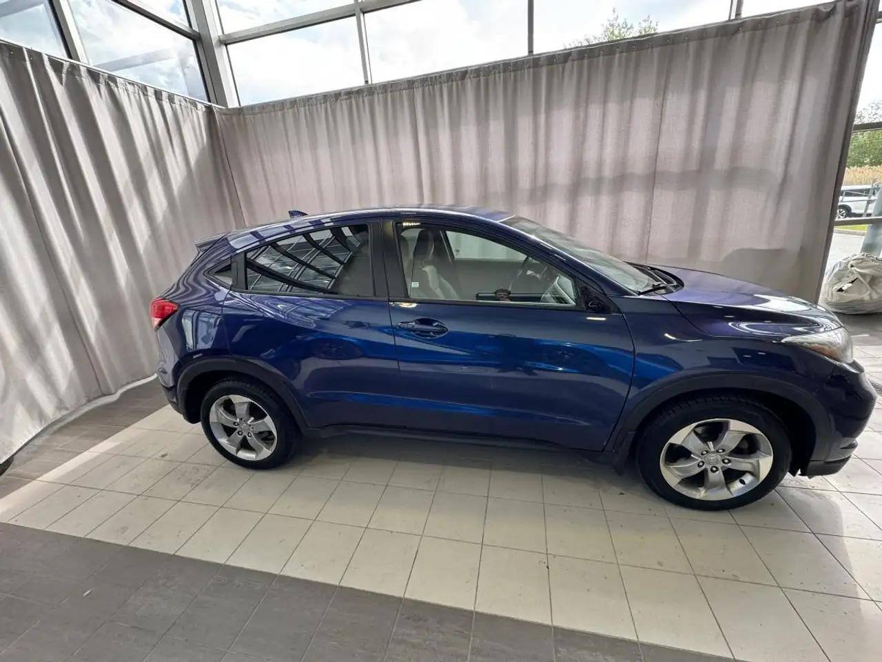 Honda HR-V photo Honda HR-V