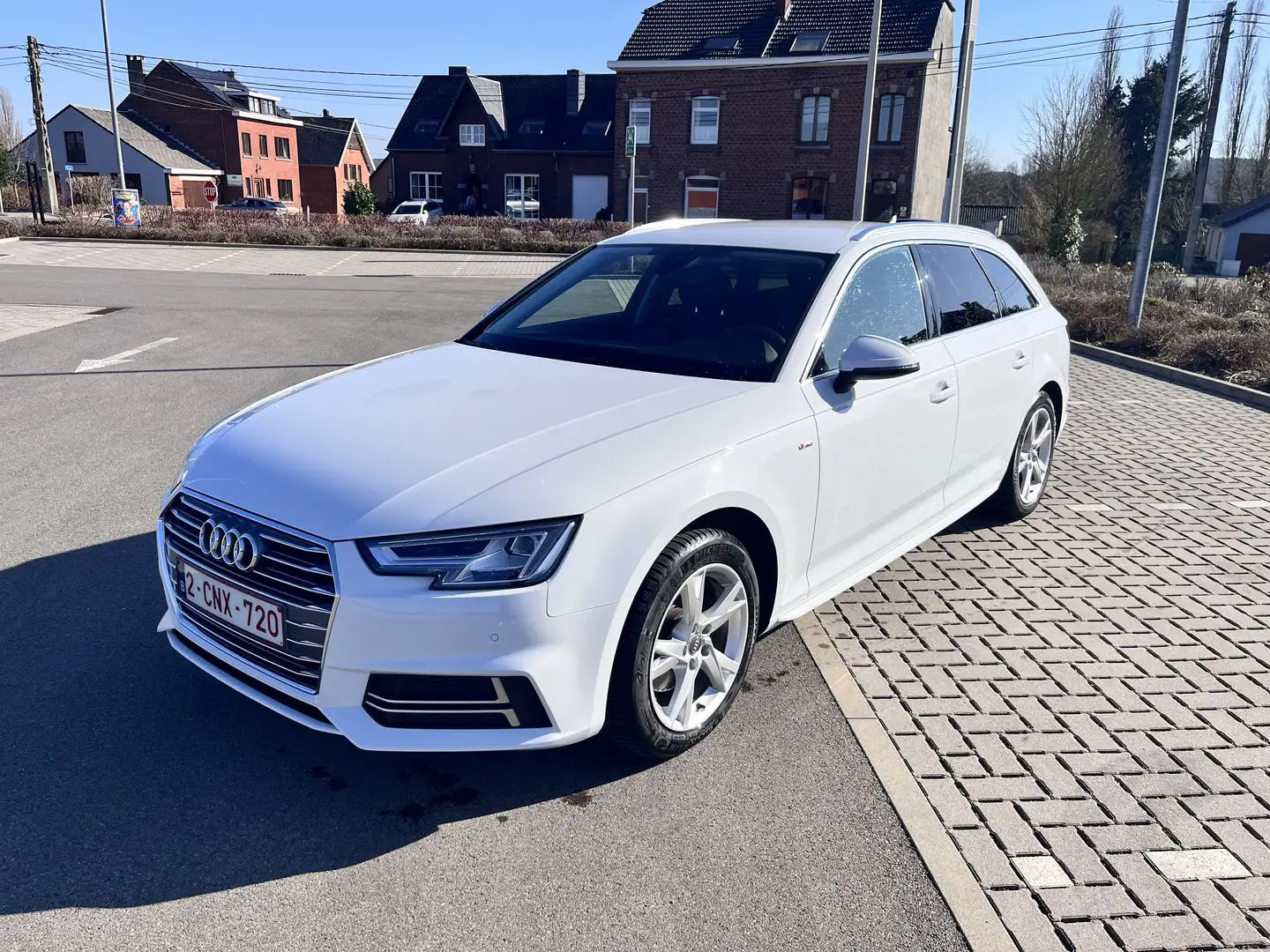 Audi A4 Avant 1.4 TFSI S-Line S tronic Blanc - 1