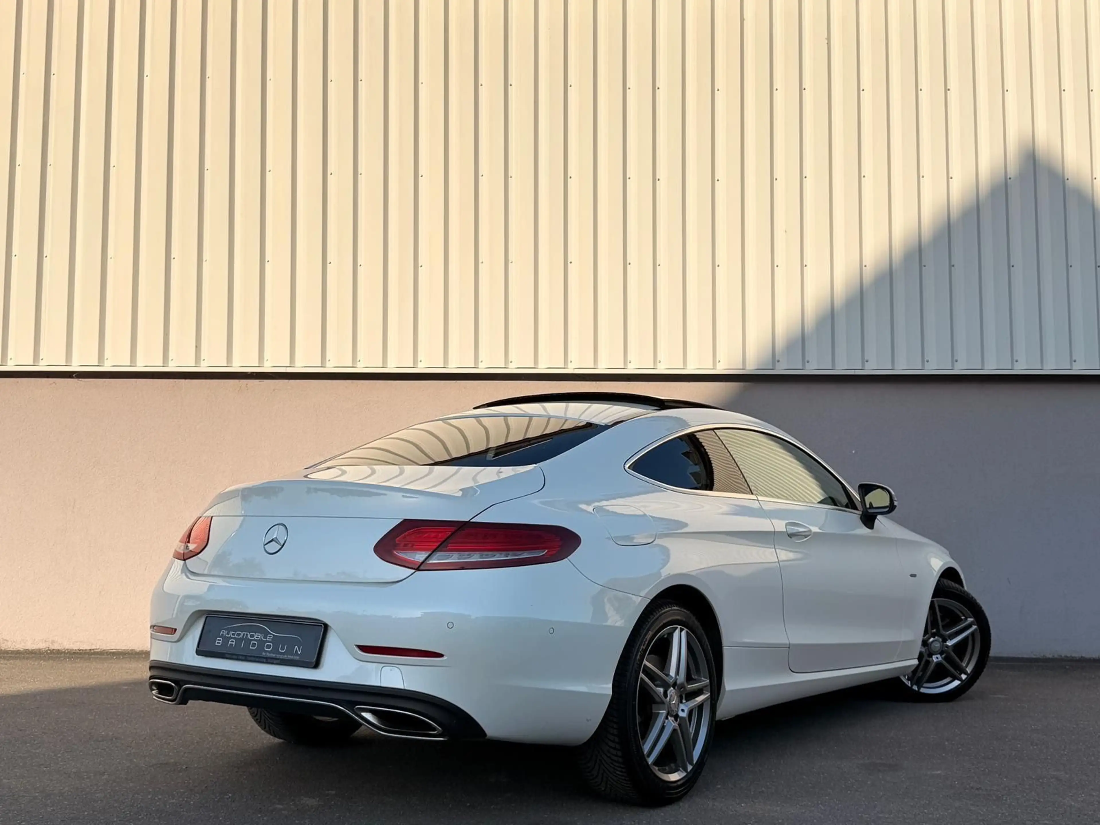 Mercedes-Benz C 300 Coupe Edition 1 LED Pano Navi Kamera — photo 6