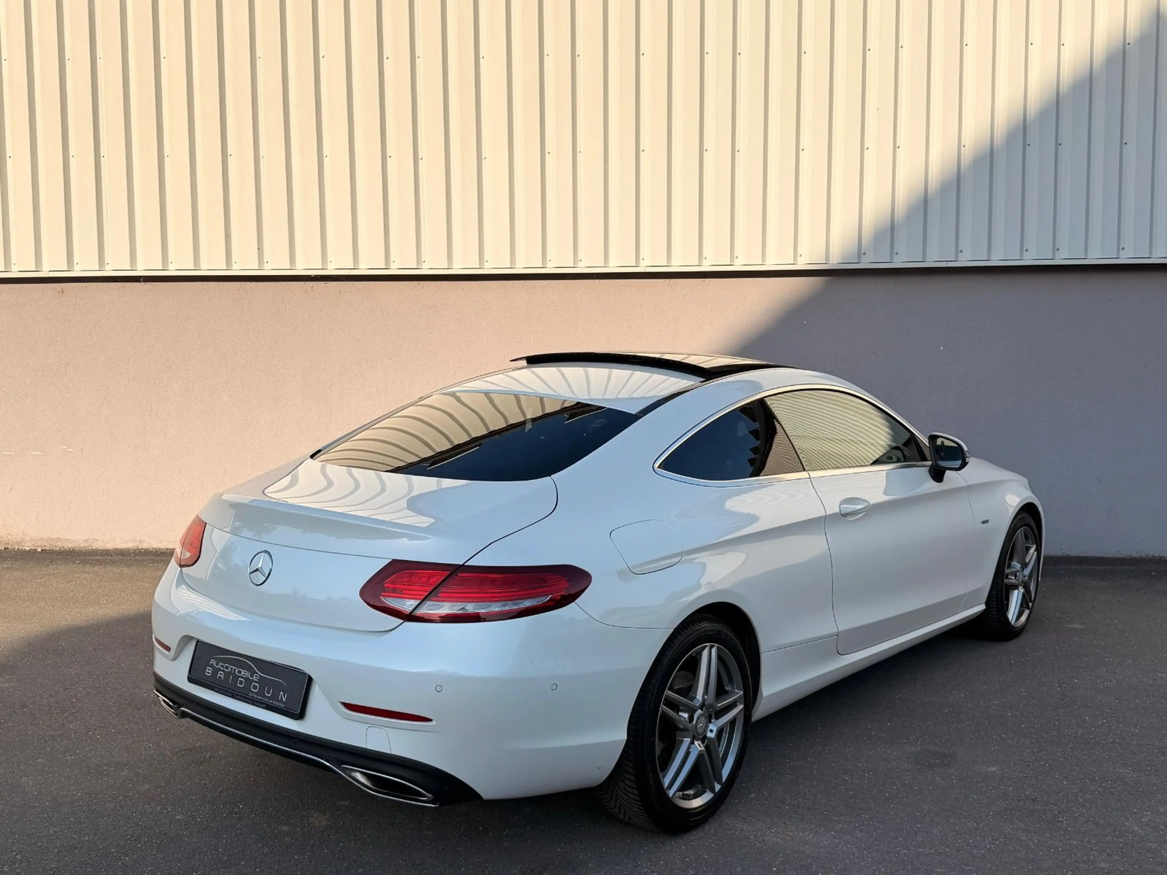Mercedes-Benz C 300 Coupe Edition 1 LED Pano Navi Kamera — photo 8
