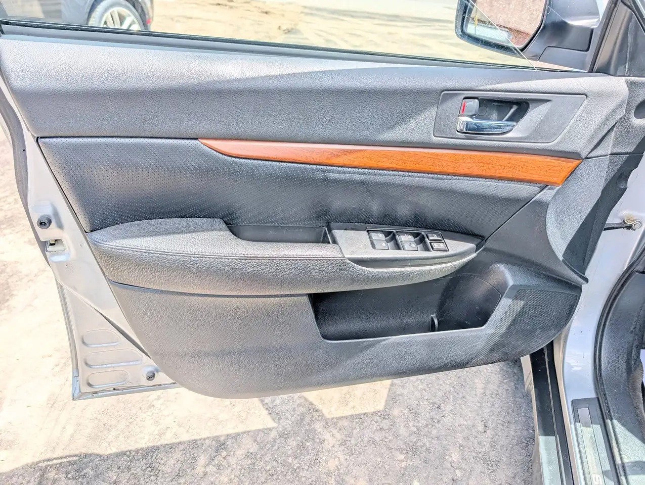Subaru OUTBACK снимка Subaru OUTBACK