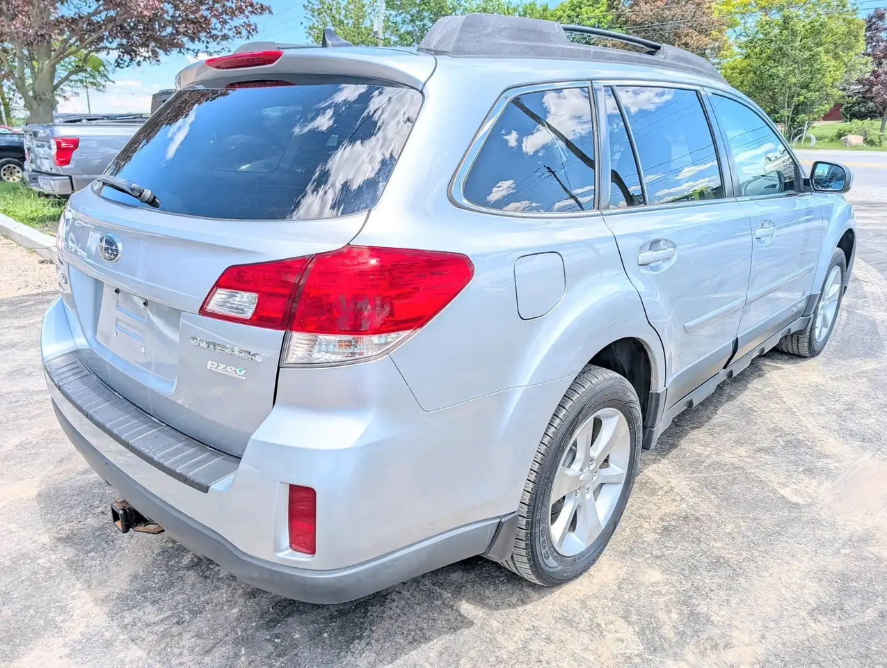 Subaru OUTBACK снимка Subaru OUTBACK