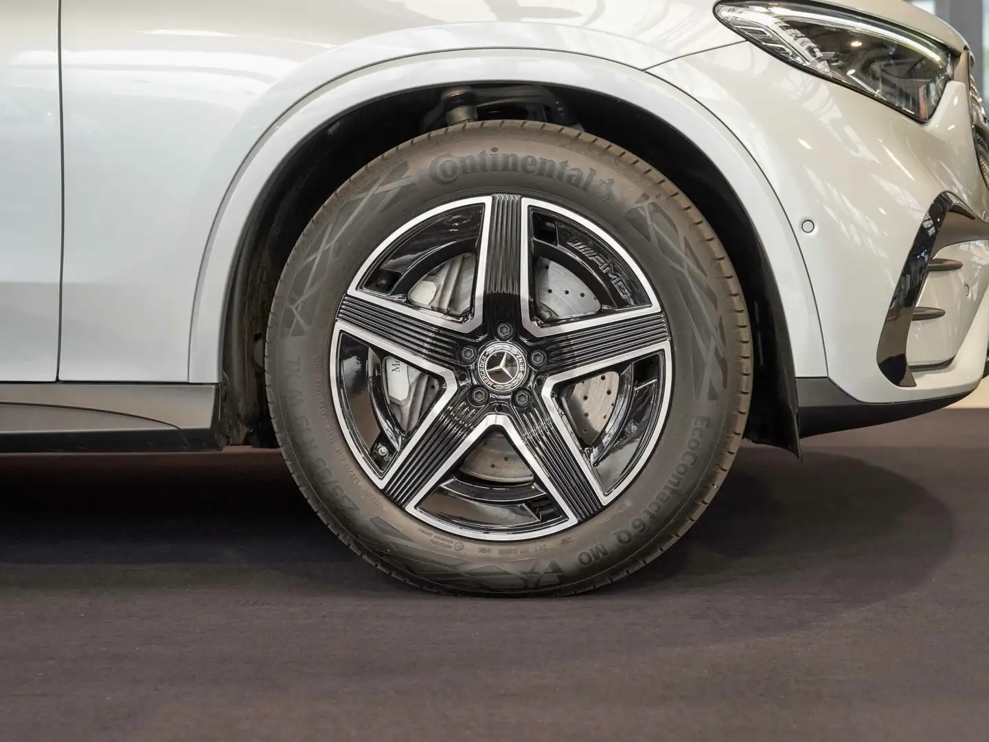 Mercedes-Benz GLC 450 GLC 450 d 4M AMG Line Leder Pano Sitzklima Memo Silber - 2