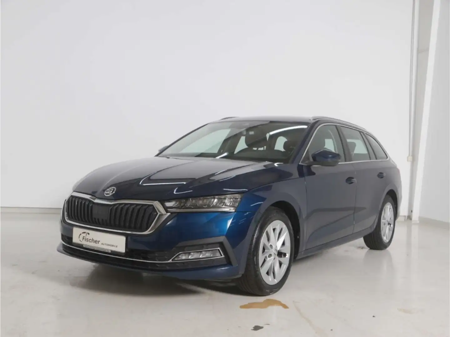 Skoda Octavia Combi 1.5 TSI e-TEC Style DSG LED/NAV/SH Blau - 2