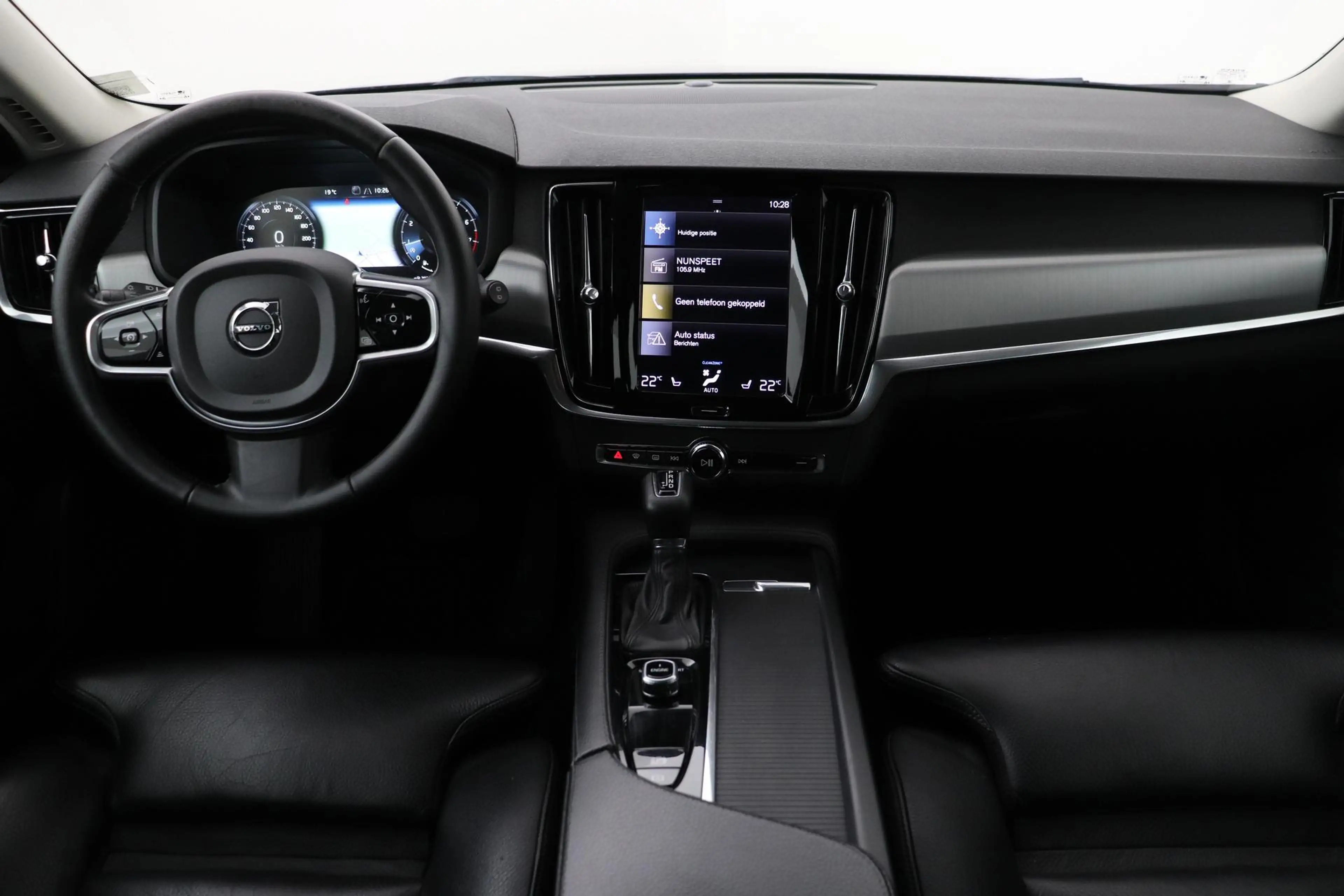 Volvo V90 2.0 T5 Momentum | Trekhaak | Leder | BLIS | Volled — photo 4